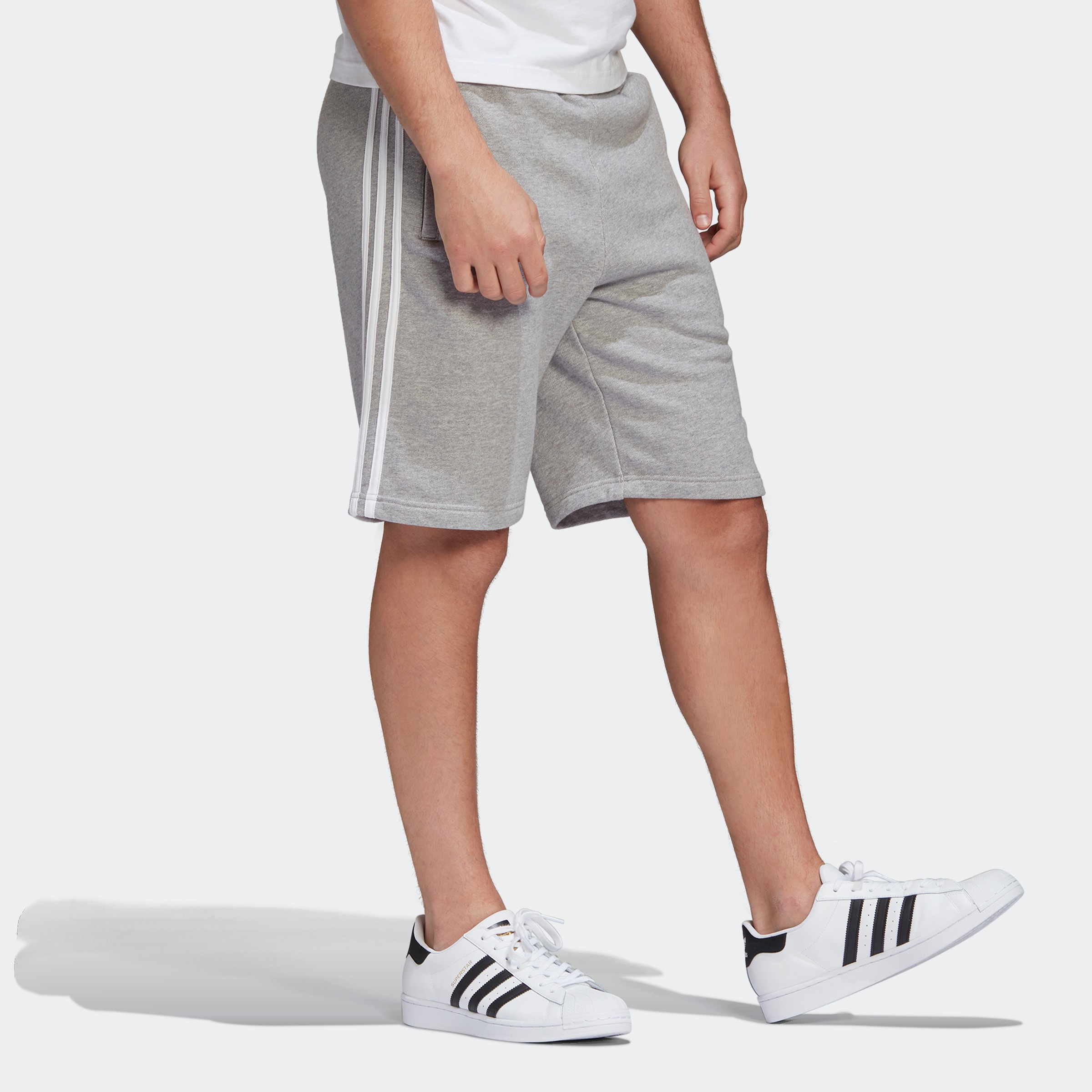 Image of adidas Originals Shorts »3-STREIFEN SWEAT« bei Ackermann Versand Schweiz