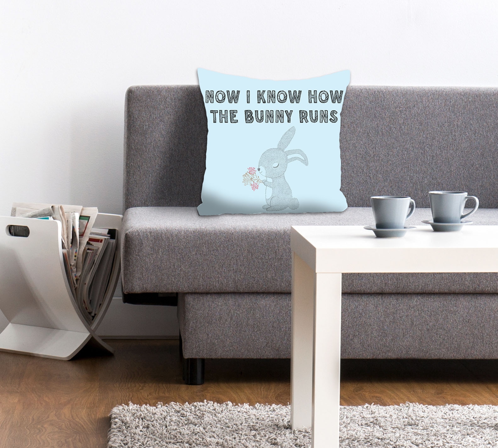 Image of queence Dekokissen "NOW I KNOW HOW THE BUNNY RUNS" Kissenhülle ohne Füllung, 1 Stück