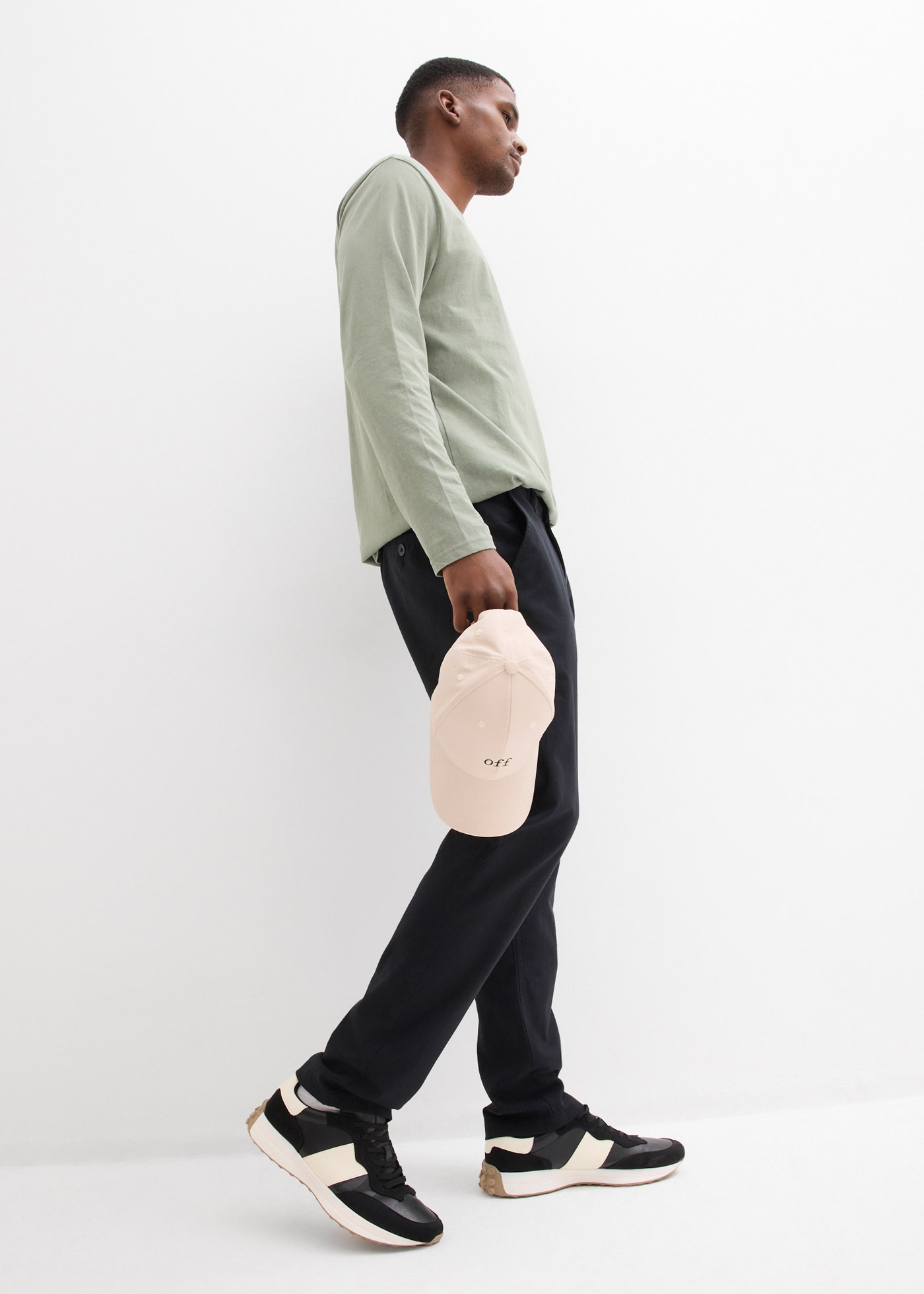 bonprix Chinos  aus Leinen und Baumwolle, Regular Fit, im Chino-Stil