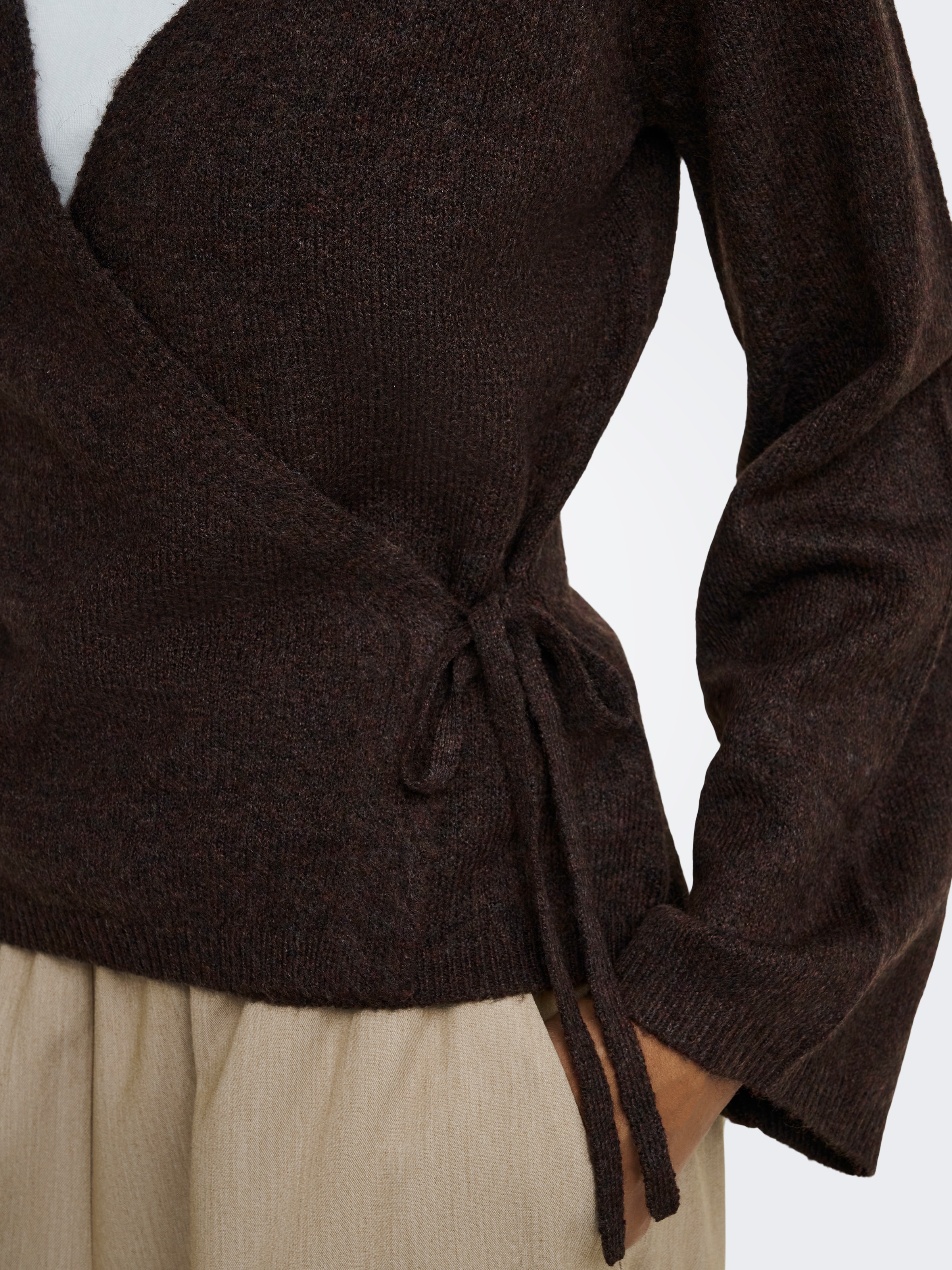 JDY Veste en tricot »JDYSUPER BECKY L/S WRAP CARDI KNT NOOS« mélange de matériaux