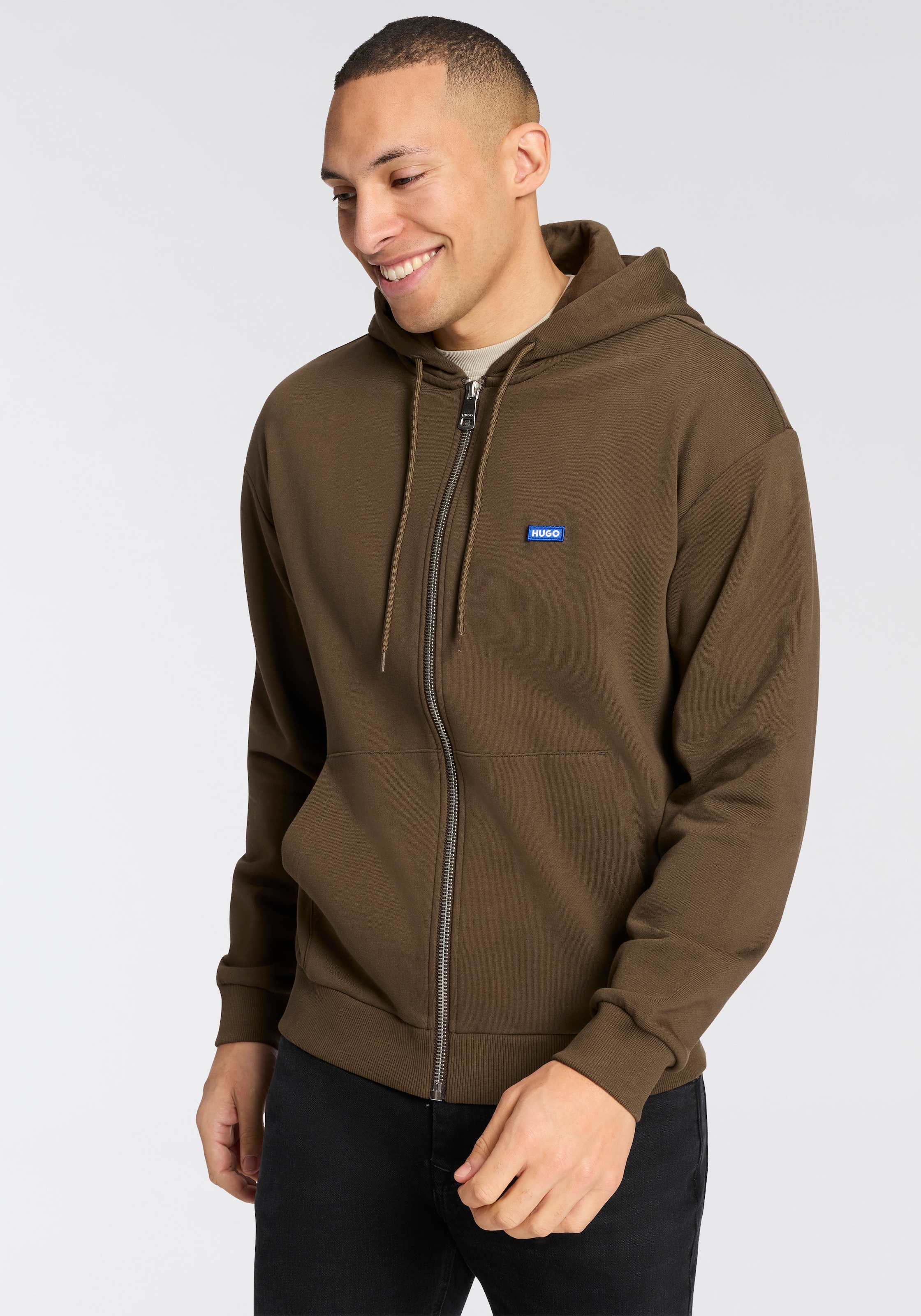 Image of HUGO Kapuzensweatjacke "Nadarasi" mit Logo-Badge