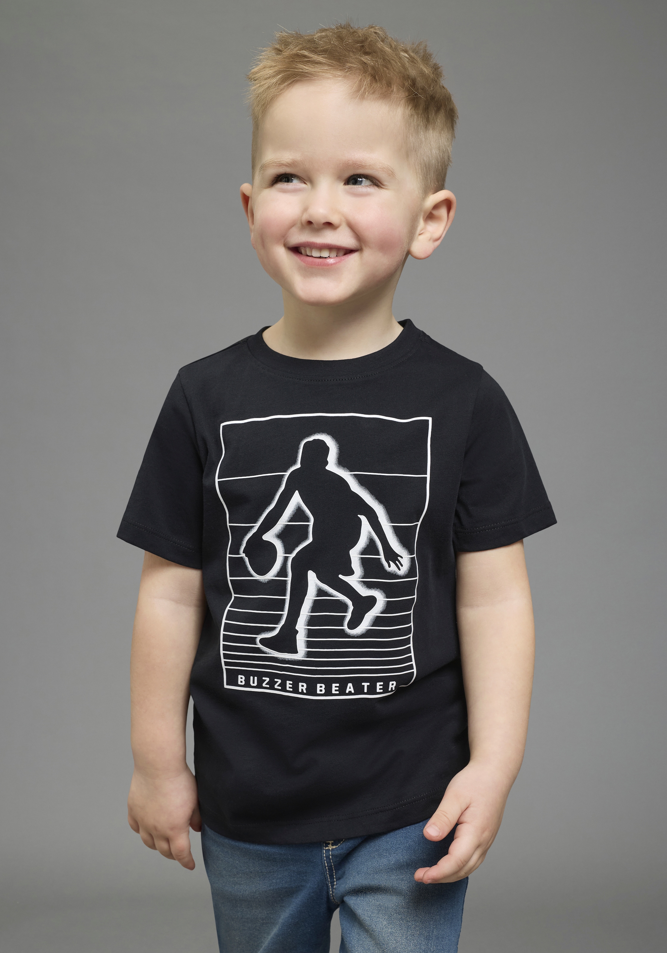 KIDSWORLD T-shirt »2er Pack Shirts mit Basketball-Print« Packung, 2,  sportlicher Stil, Kurzarm, bedruckt, aus Baumwolle
