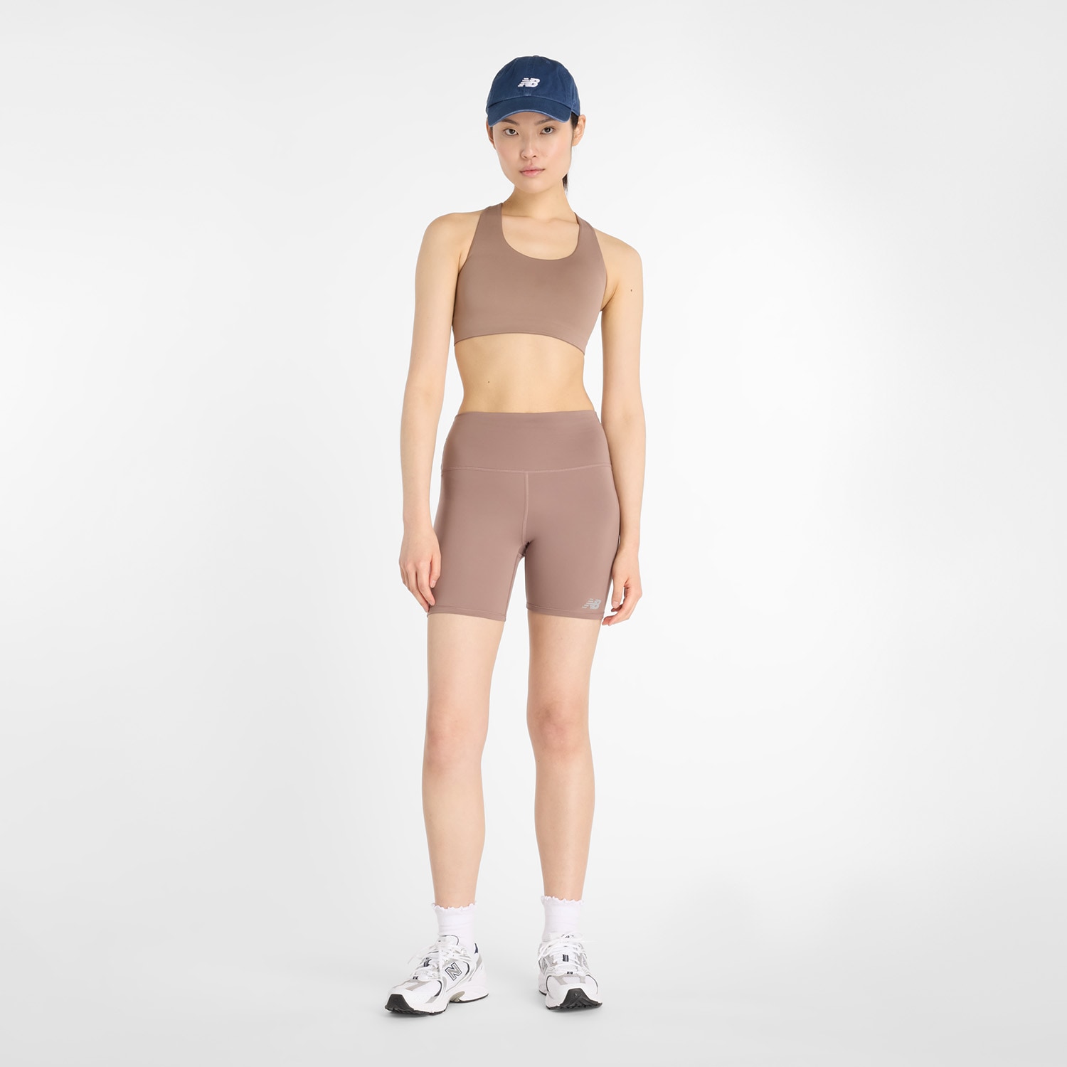 New Balance Short de course »NB HARMONY HIGH RISE SHORT 6«  Adapté pour le fitness et les activités sportives