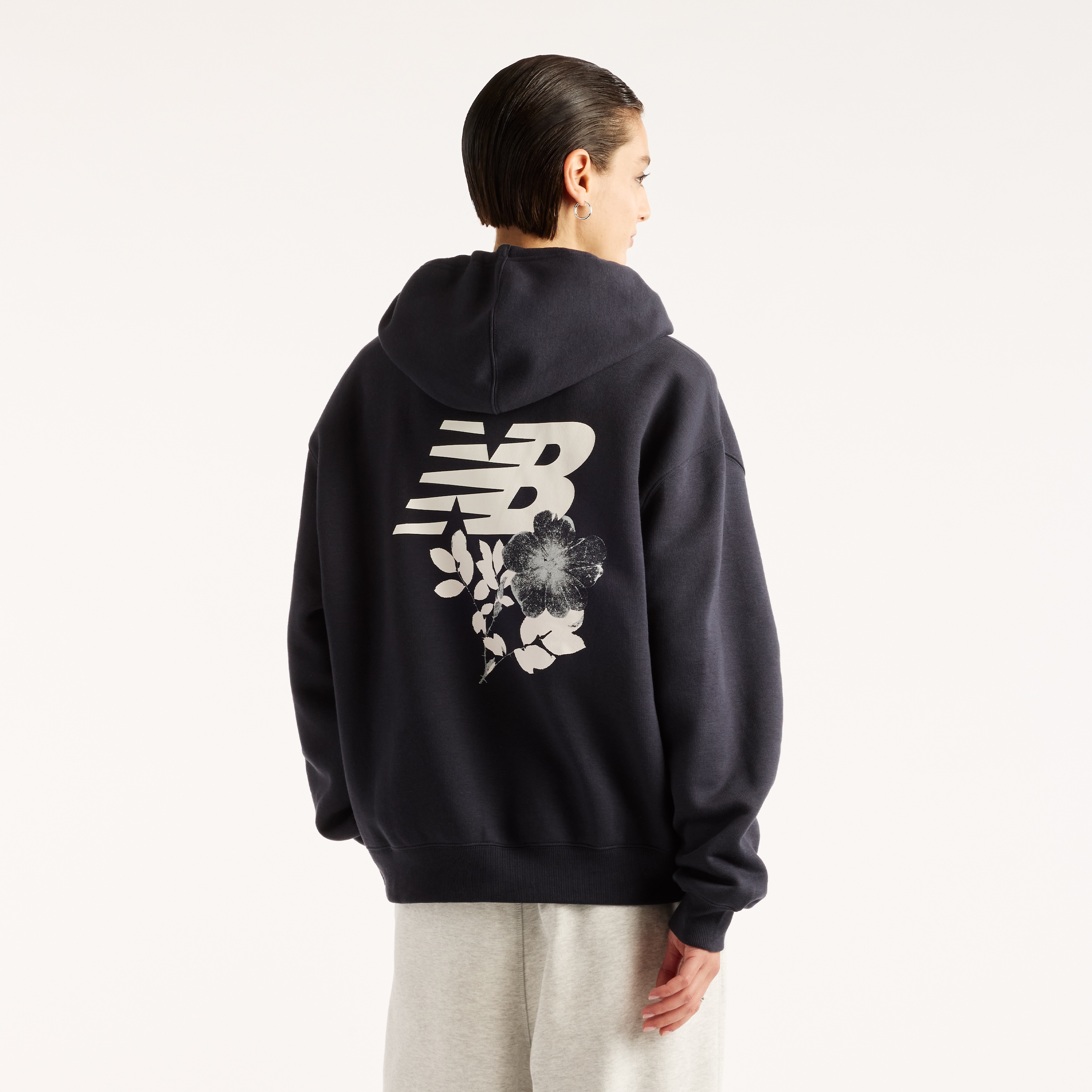 New Balance Sweat à capuche »PRESSED FLOWERS HOODIE«, aus Baumwolle und Polyester, für Erwachsene
