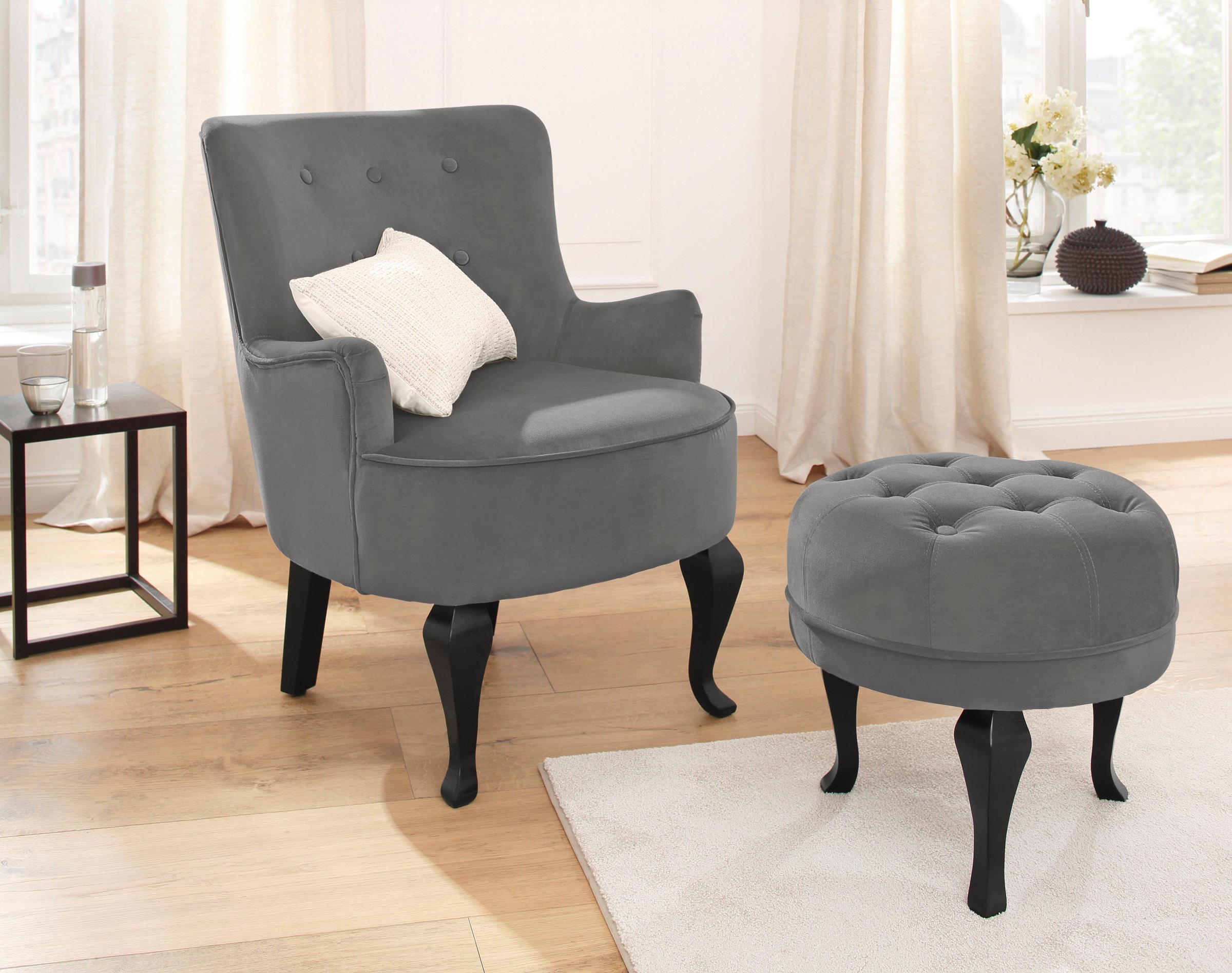 Image of Home affaire Sessel »Dallas«, mit Hocker, Knopfheftung und gefrästen Holzbeinen bei Ackermann Versand Schweiz