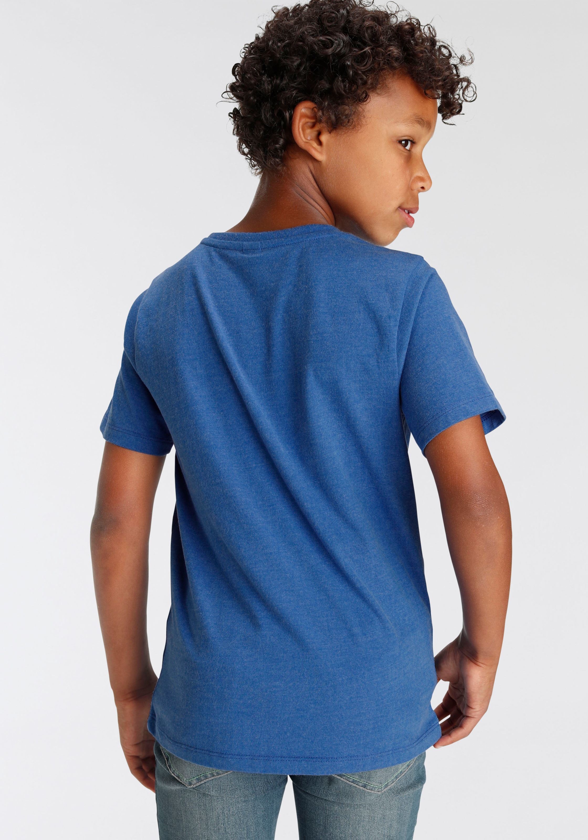 Trendige Bench. T-Shirt »mit coolem shoppen Brustdruck« Mindestbestellwert ohne
