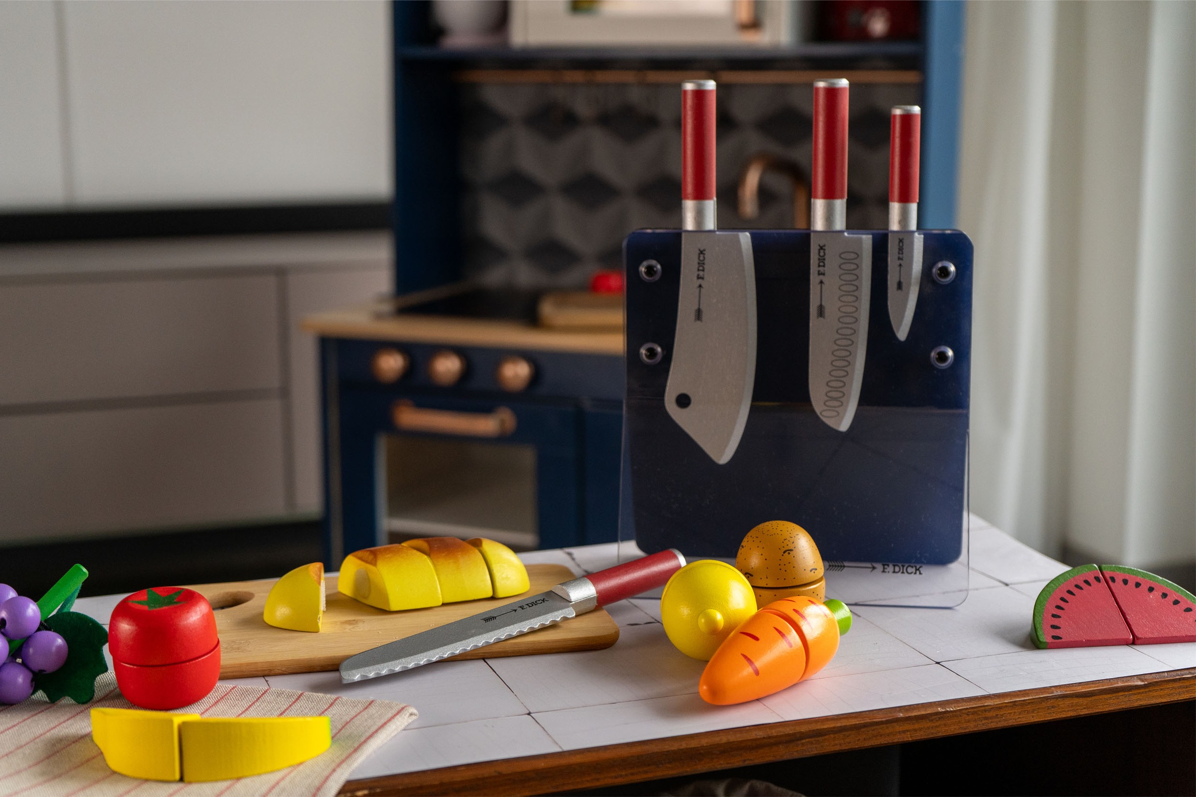 Tanner Spielbesteck »F. Dick Messer Set inkl. Messerblock« aus Holz, FSC® - schützt Wald