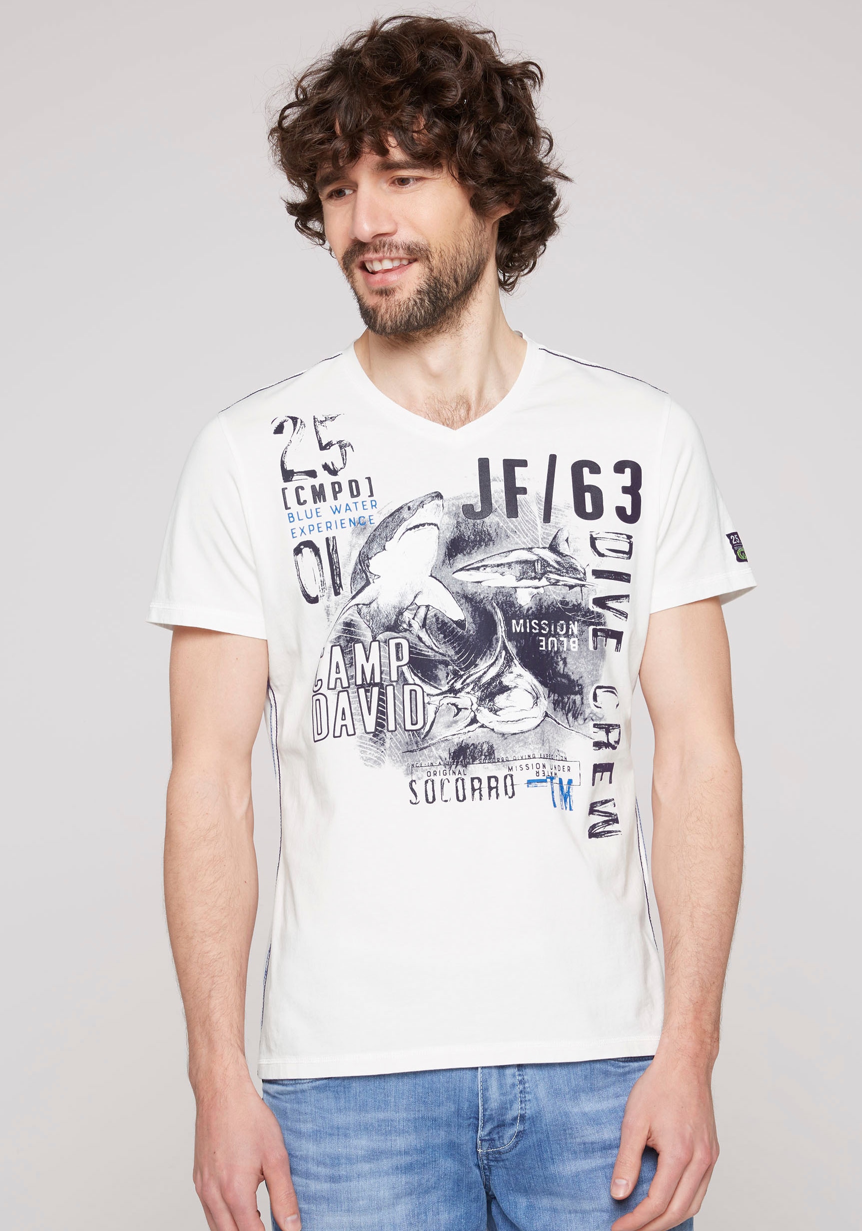 ♕ CAMP DAVID T-Shirt, mit oberen dem auf Rücken versandkostenfrei Druck kleinem auf