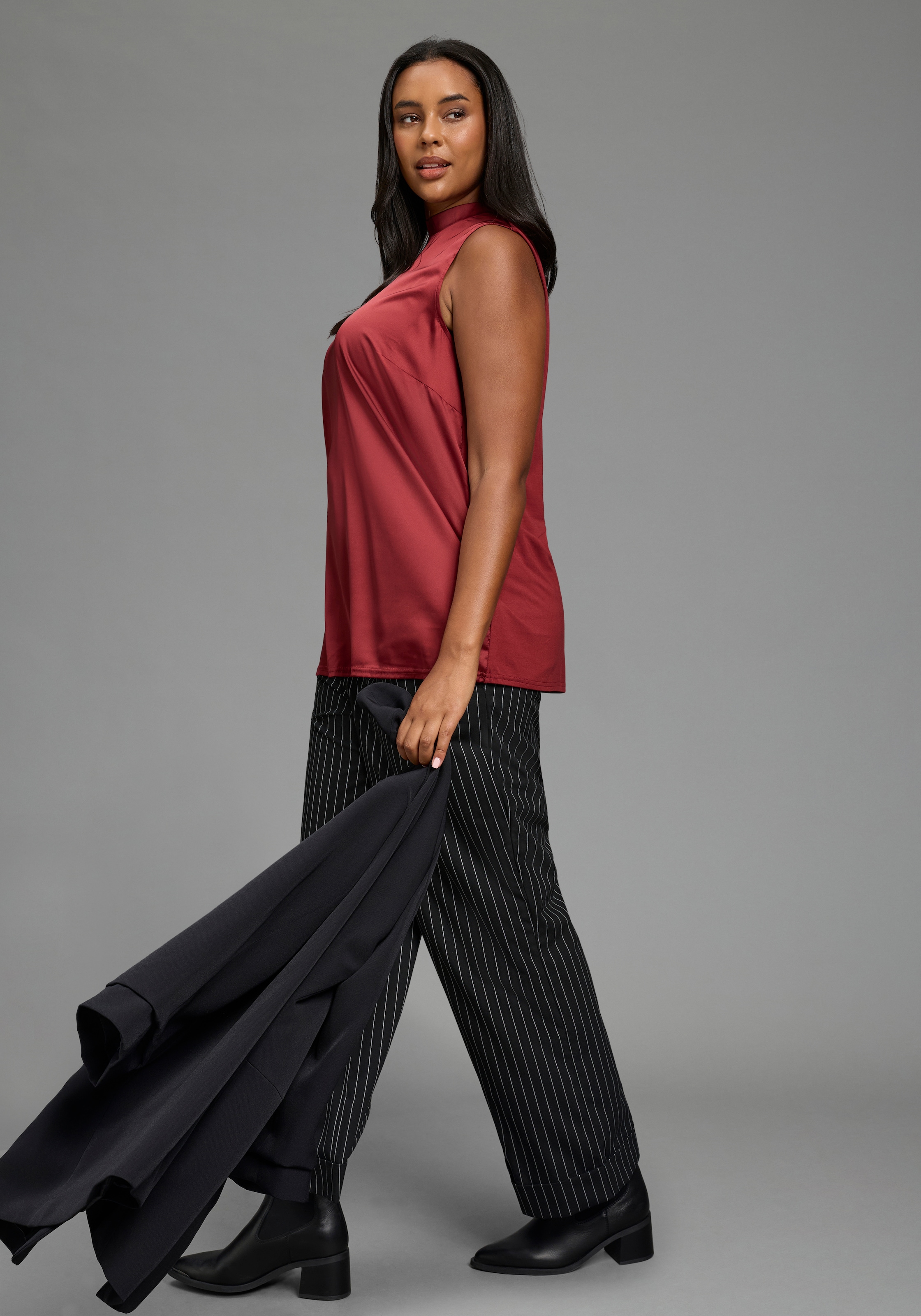 Laura Scott CURVE Top chemisier »Grosse Grössen« en ligne A, en satin et jersey, sans manches, longueur couvrant les hanches