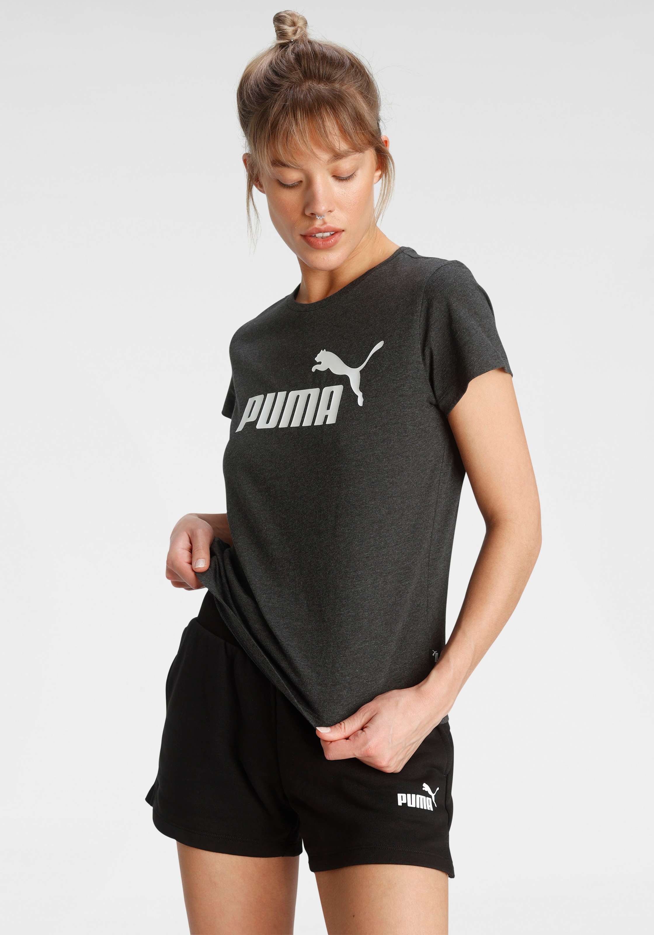 Image of PUMA T-Shirt "ESS LOGO TEE" Regular Fit, Kurzarm, sportlicher Look