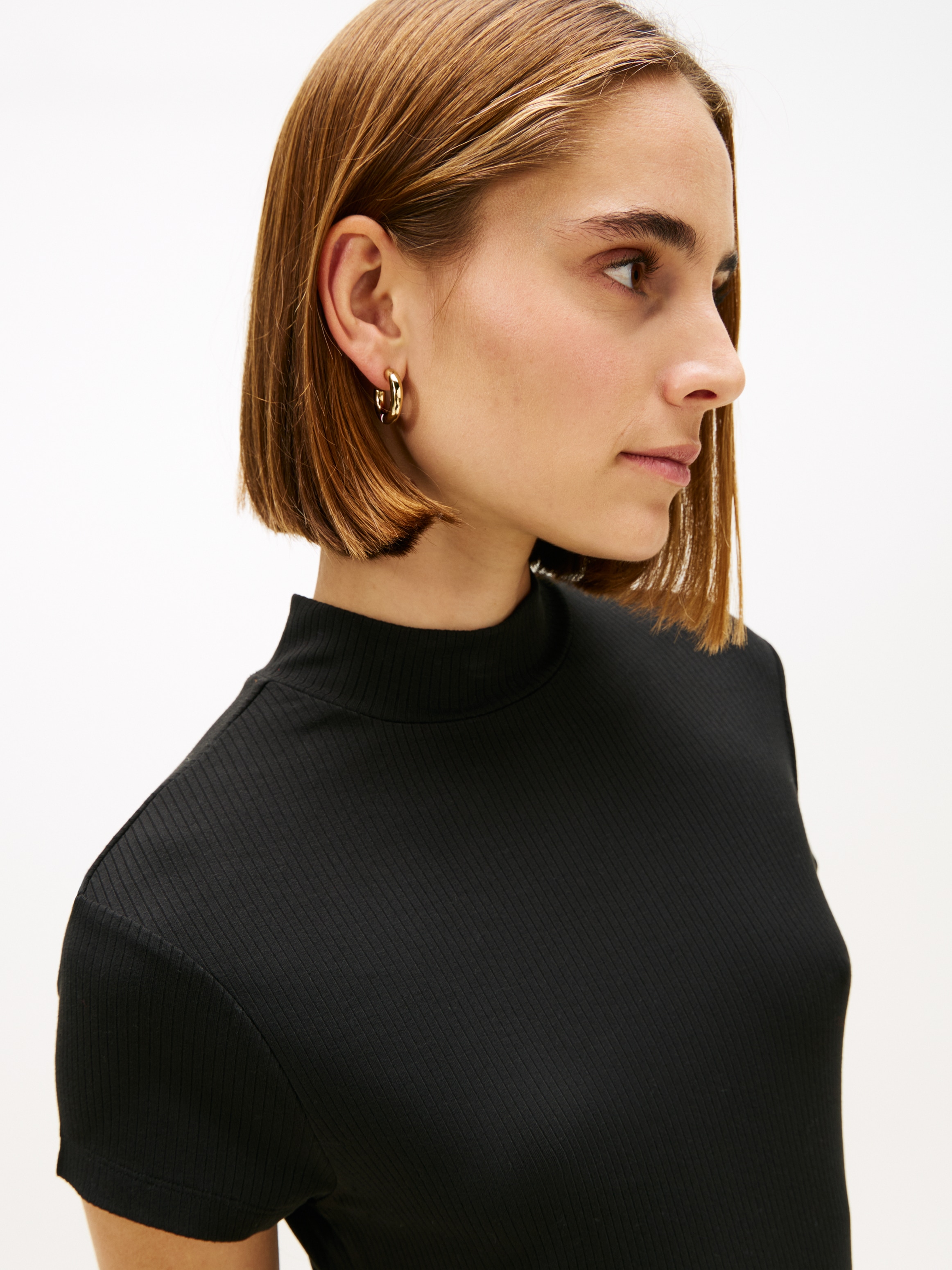 Tommy Hilfiger Robe en jersey »SLIM  5X2 RIB MOCK-NK SS DRS« in gerippter Struktur