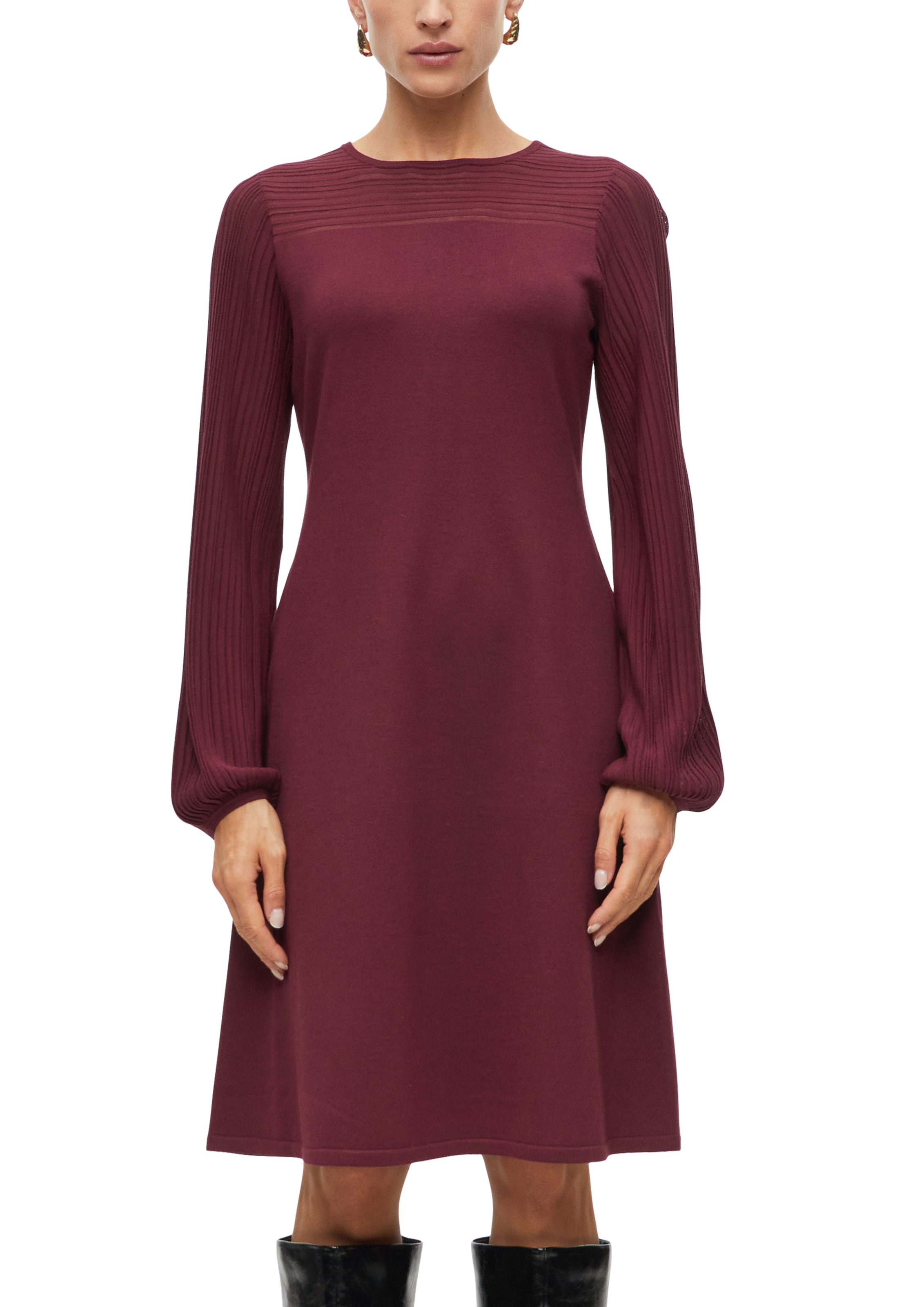 Image of s.Oliver BLACK LABEL Strickkleid Ohne Taschen knielang, mit feiner Strick-Struktur / Langarm