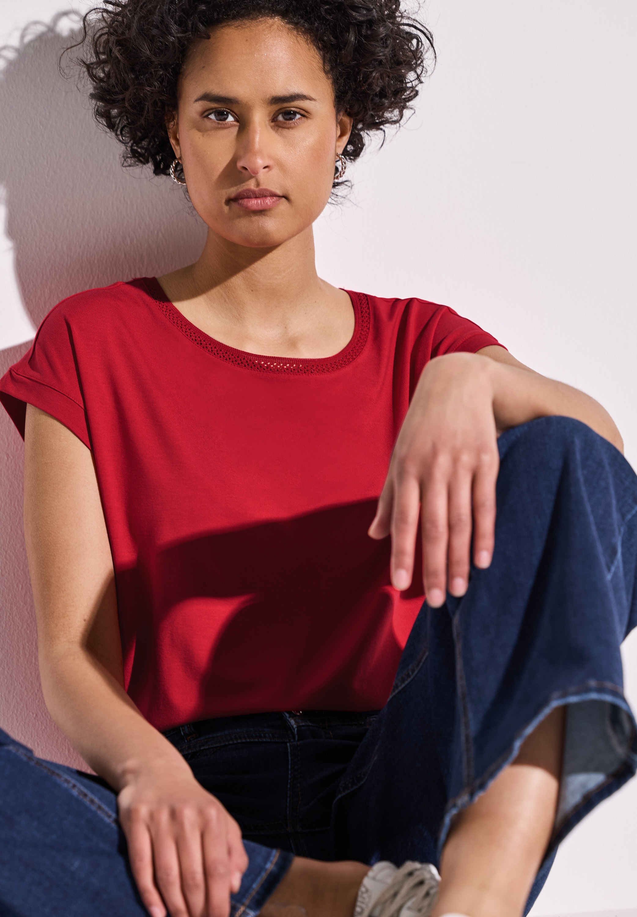 STREET ONE T-Shirt, mit Dekortape und elastischem Saum