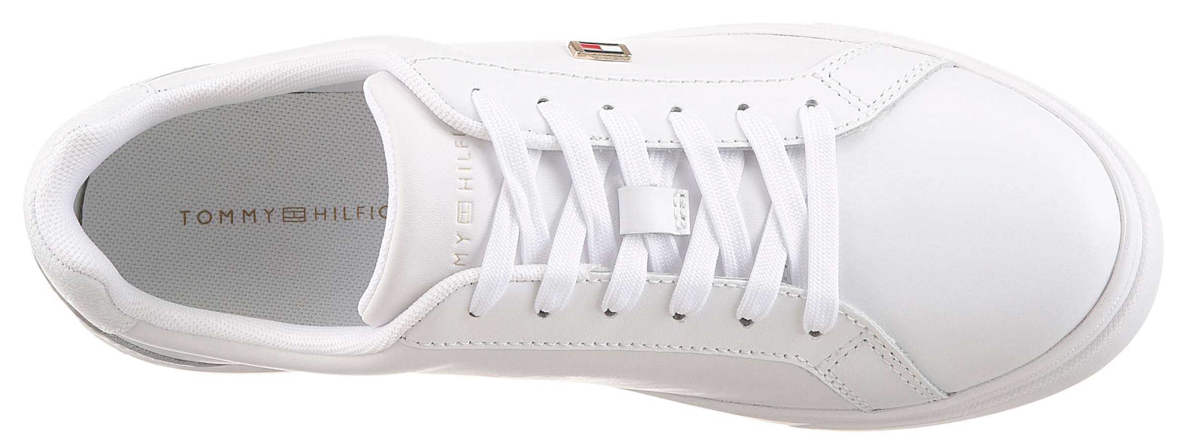 Tommy Hilfiger Sneakers »FLAG COURT SNEAKER«  , Schnürschuh, Halbschuh, Freizeitschuh mit edlem TH-Logoemblem
