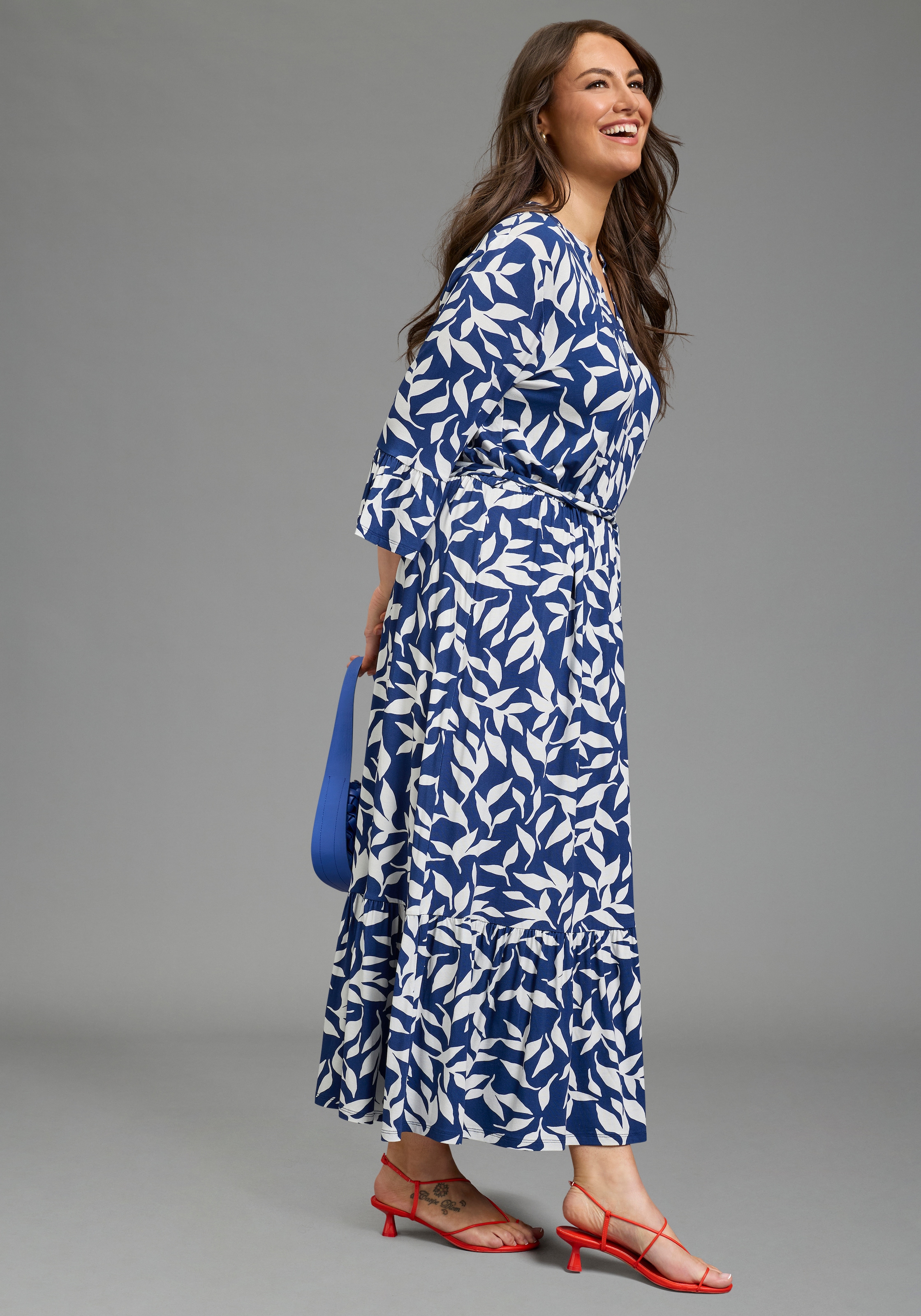 Laura Scott CURVE Maxi robe mit Volantsäumen und Two-Tone-Print