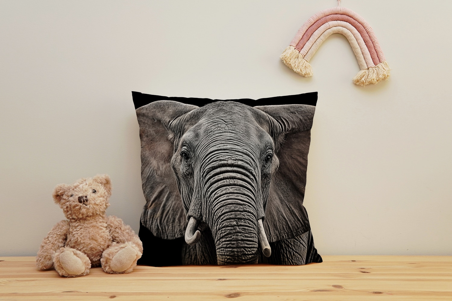 Image of queence Dekokissen "Elefant" Kissenhülle mit HD Premium Druck, geruchsneutral, 40x40cm
