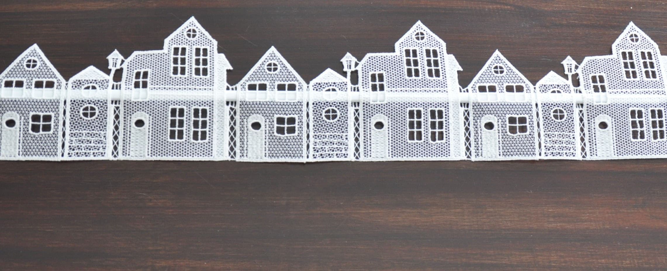 Image of Stickereien Plauen Fensterdekoration "Häuser" Fensterdekoration "Häuser"