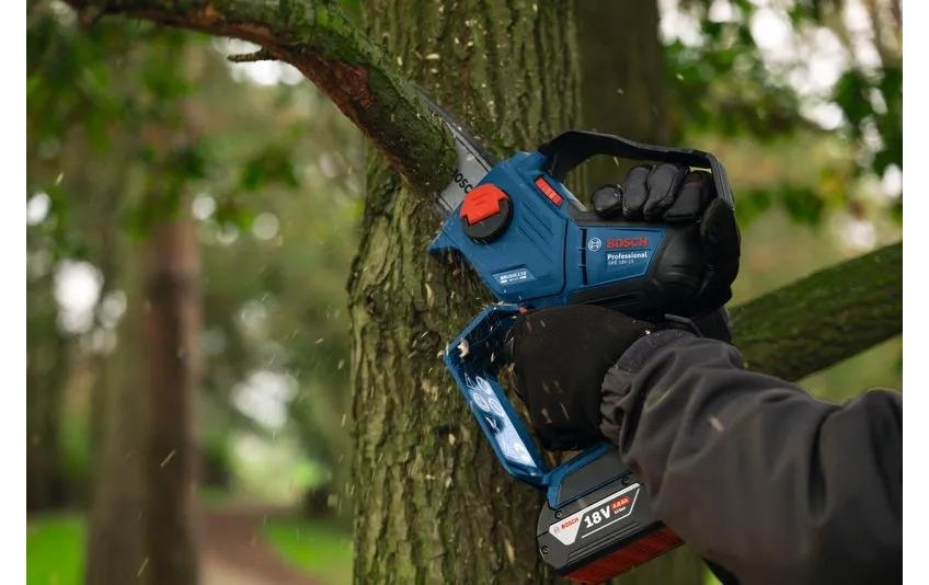 Bosch Professional Akku-Kettensäge »Mini » GKE 18V-15«« BxLxH: 28x51x11 cm,  ohne Akku, ohne Ladegerät