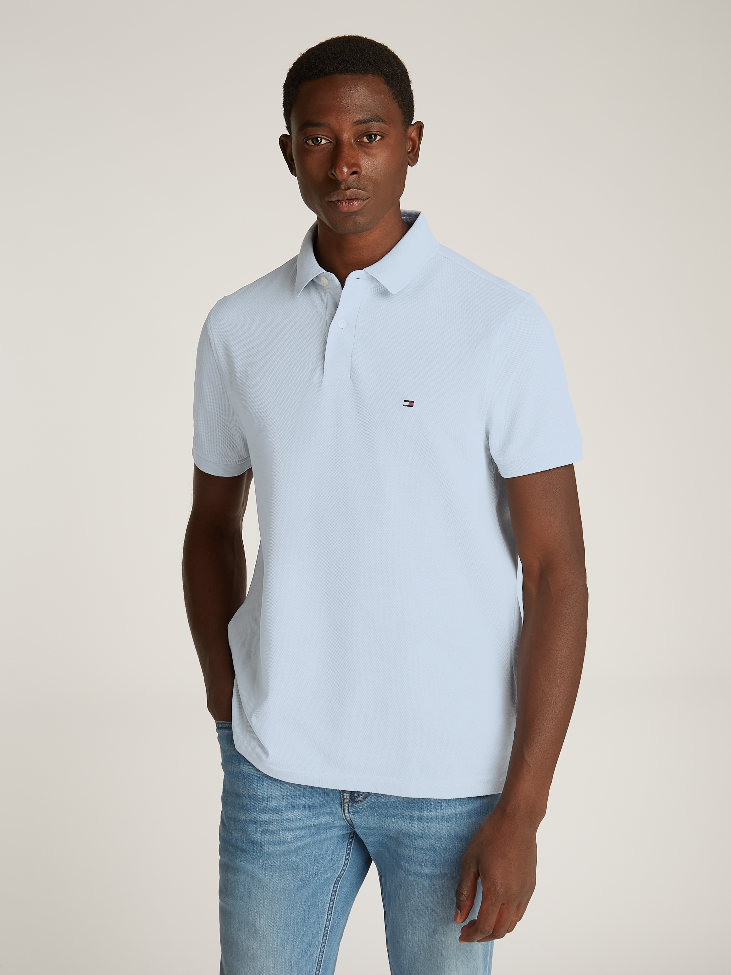 Tommy Hilfiger Poloshirt »1985 REGULAR POLO mit Kontraststreifen und Knopfleiste«, unifarben, sportlich, regular fit, Baumwollmix, Polokragen