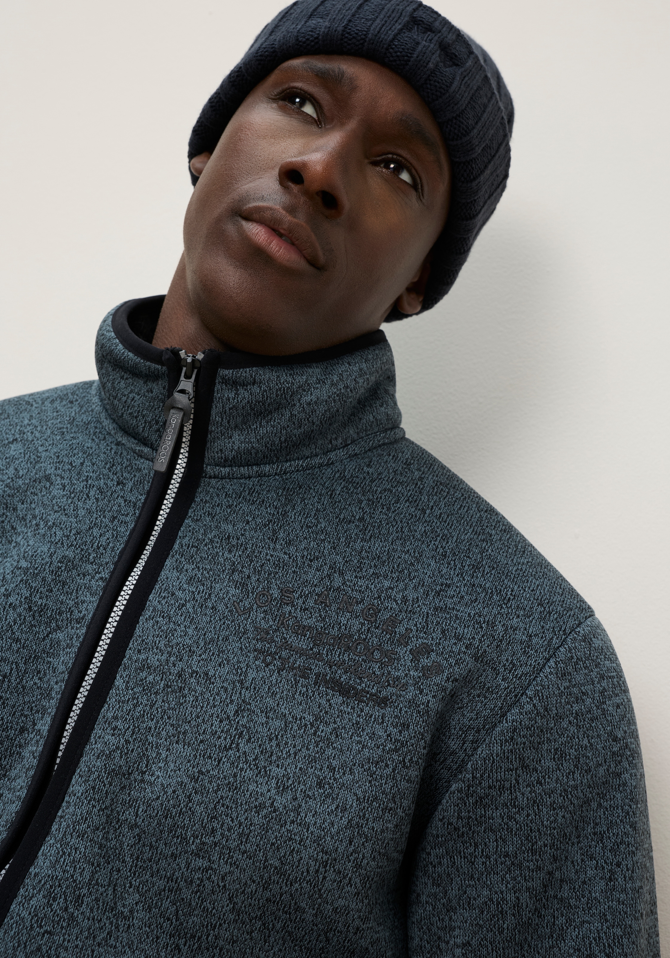 KangaROOS Strickfleecejacke Strick Fleece innen mit Teddy Fell für den Übergang