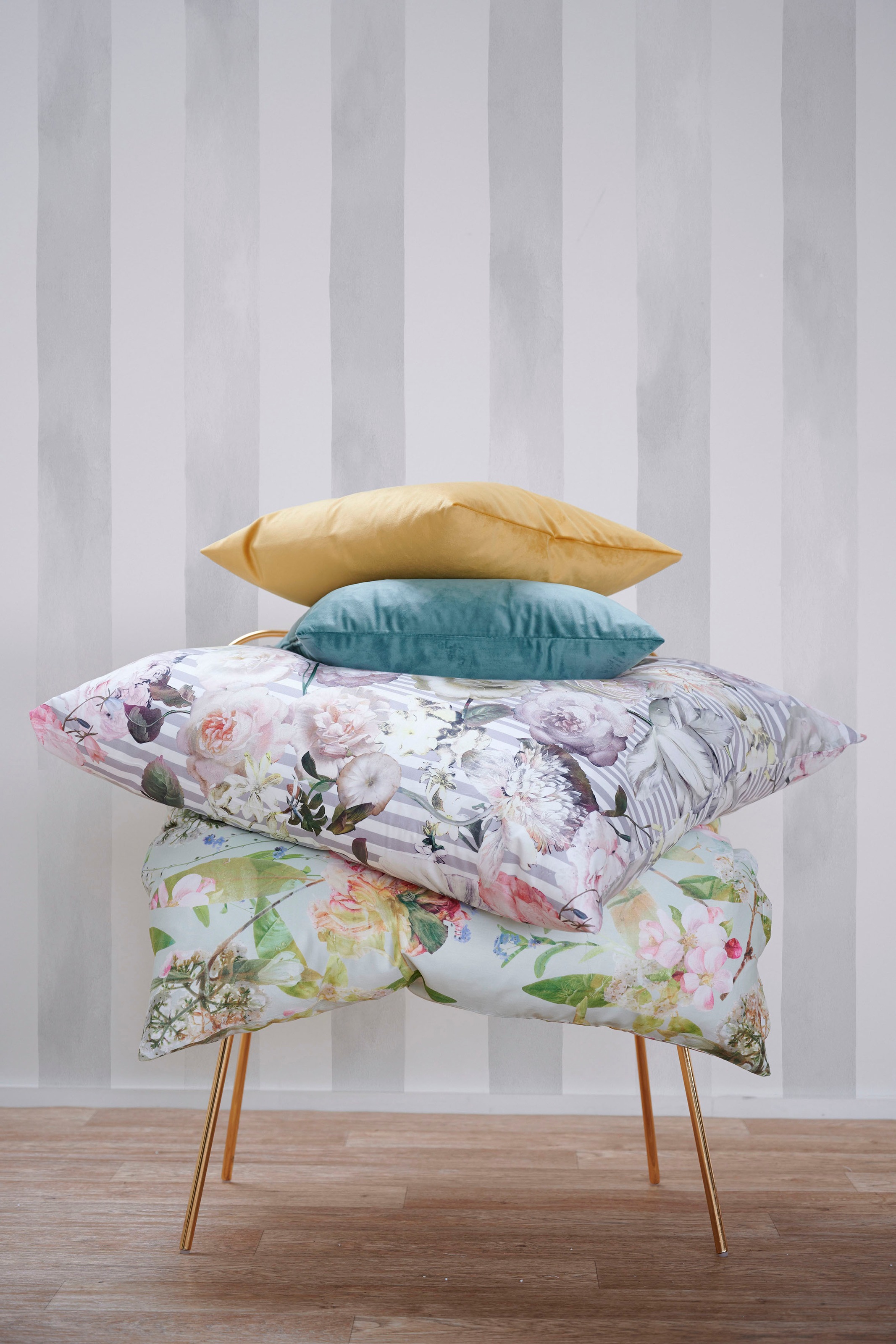 APELT Bettwäsche »Cosima«, Blumige Rosenträume und Boudoir-feeling