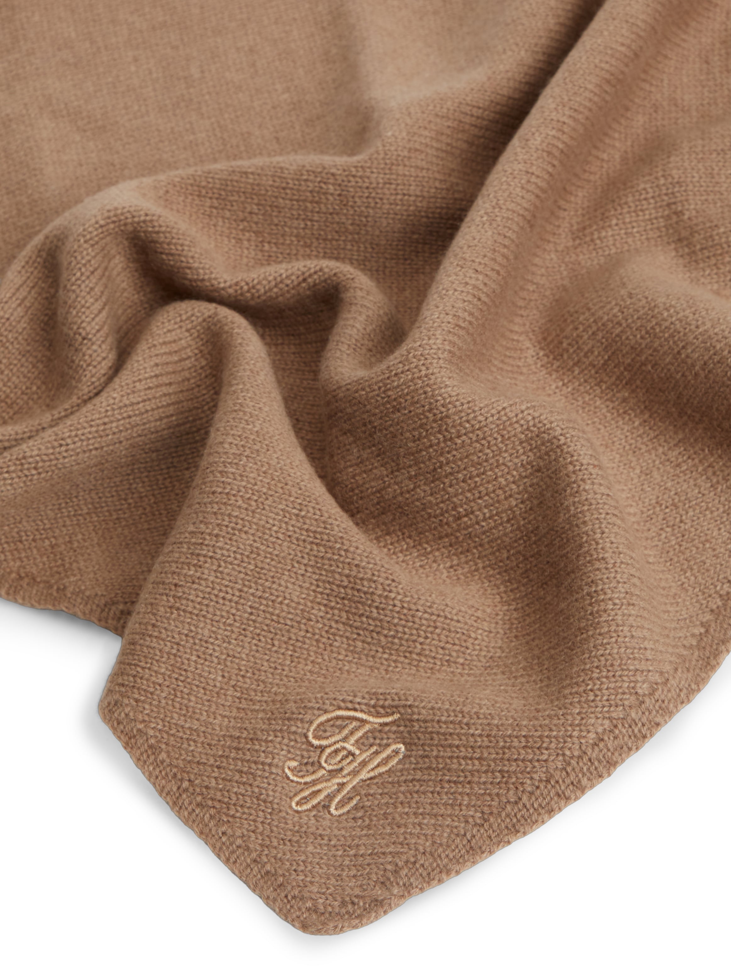 Tommy Hilfiger Écharpe en laine »TH SCRIPT TRIANGLE SCARF« triangulaire, avec proportion de cachemire, broderie logo