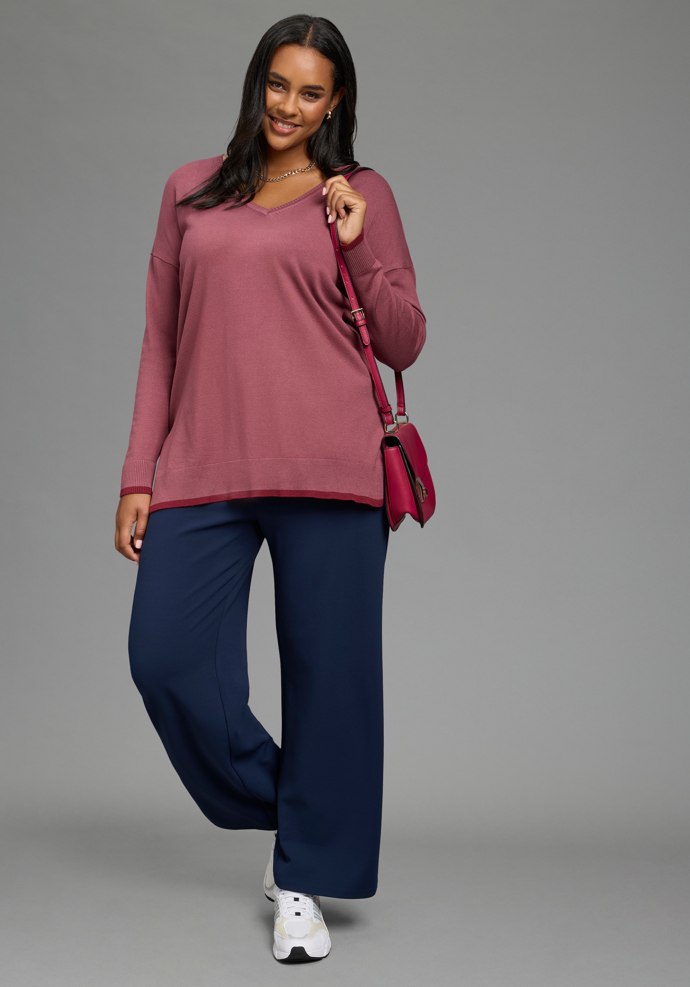 Laura Scott CURVE Pull en tricot »Grosse Grössen« en maille fine, avec profond décolleté en V, coupe fluide