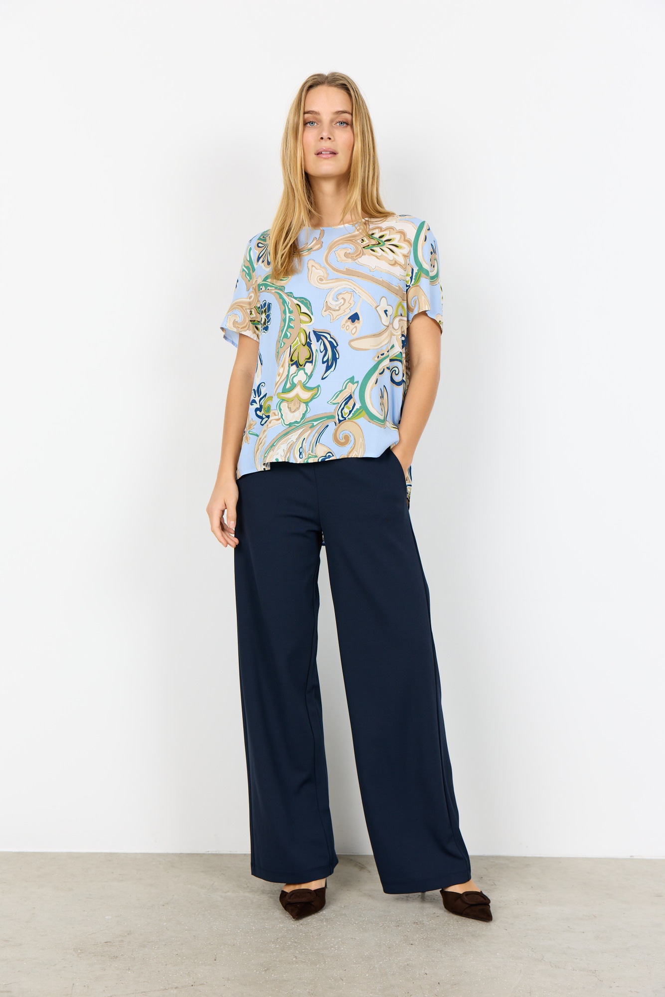 soyaconcept Chemisier à chemise »SC-CASJA 1« en viscose, coupe normale, avec imprimé à motifs, facile d'entretien