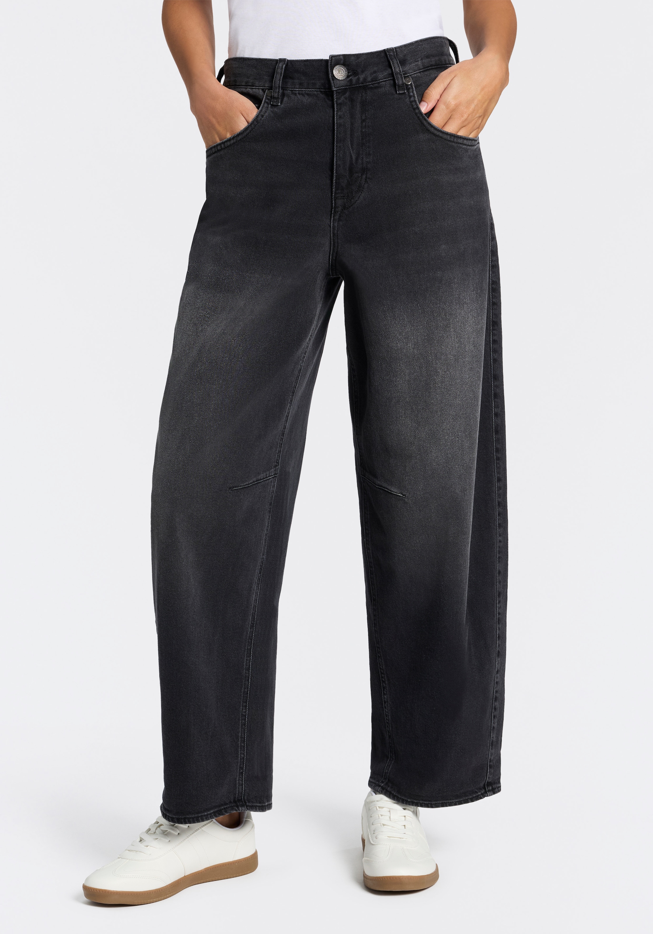 Image of Herrlicher Loose-fit-Jeans "Barrow Denim Black" aus leichtem Denim, Barrel Look