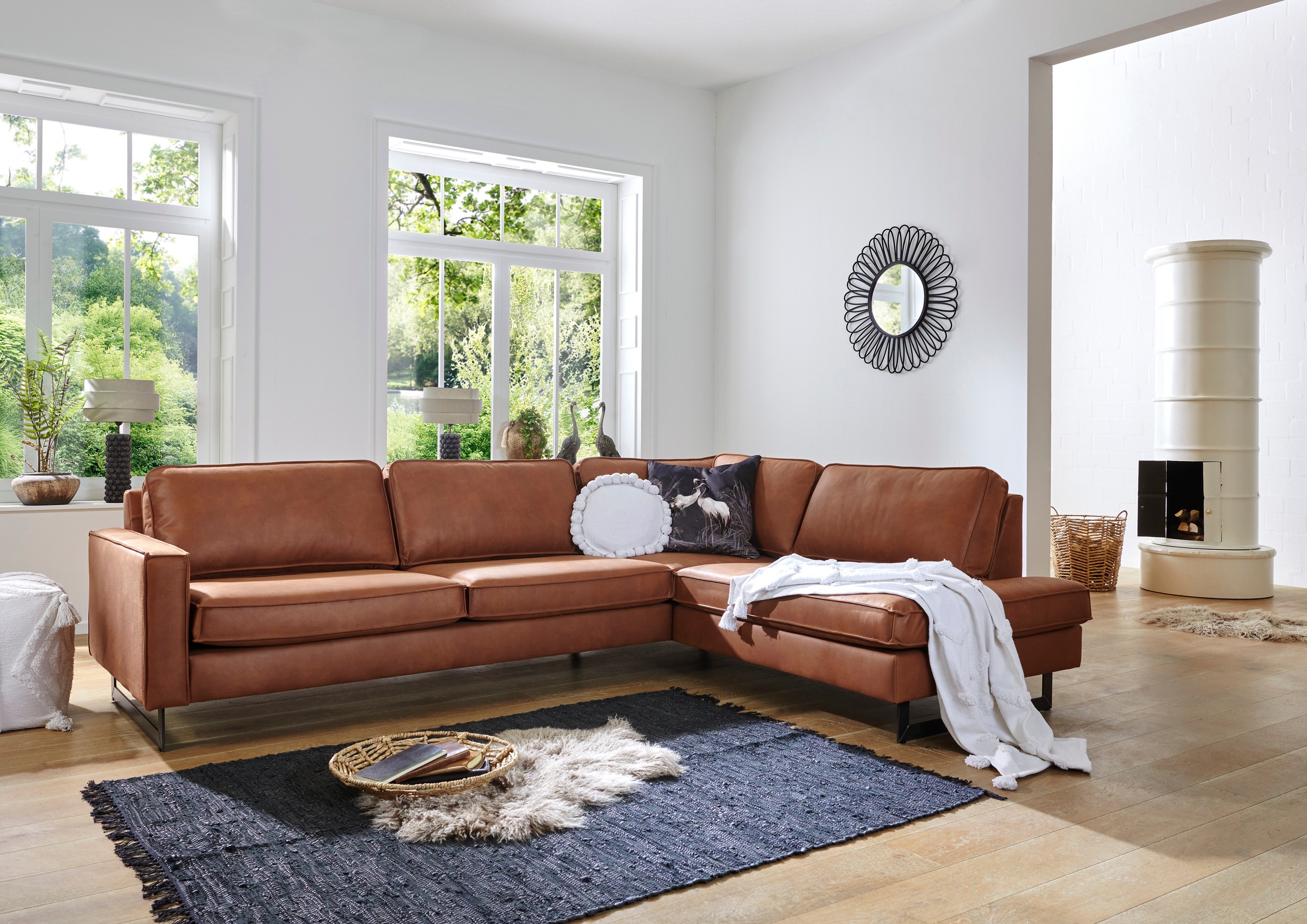 Places of Style Ecksofa »Pinto, 290 cm, Ottomane links / rechts«, Cord, Feincord, Luxus-Microfaser Leder und Chenille