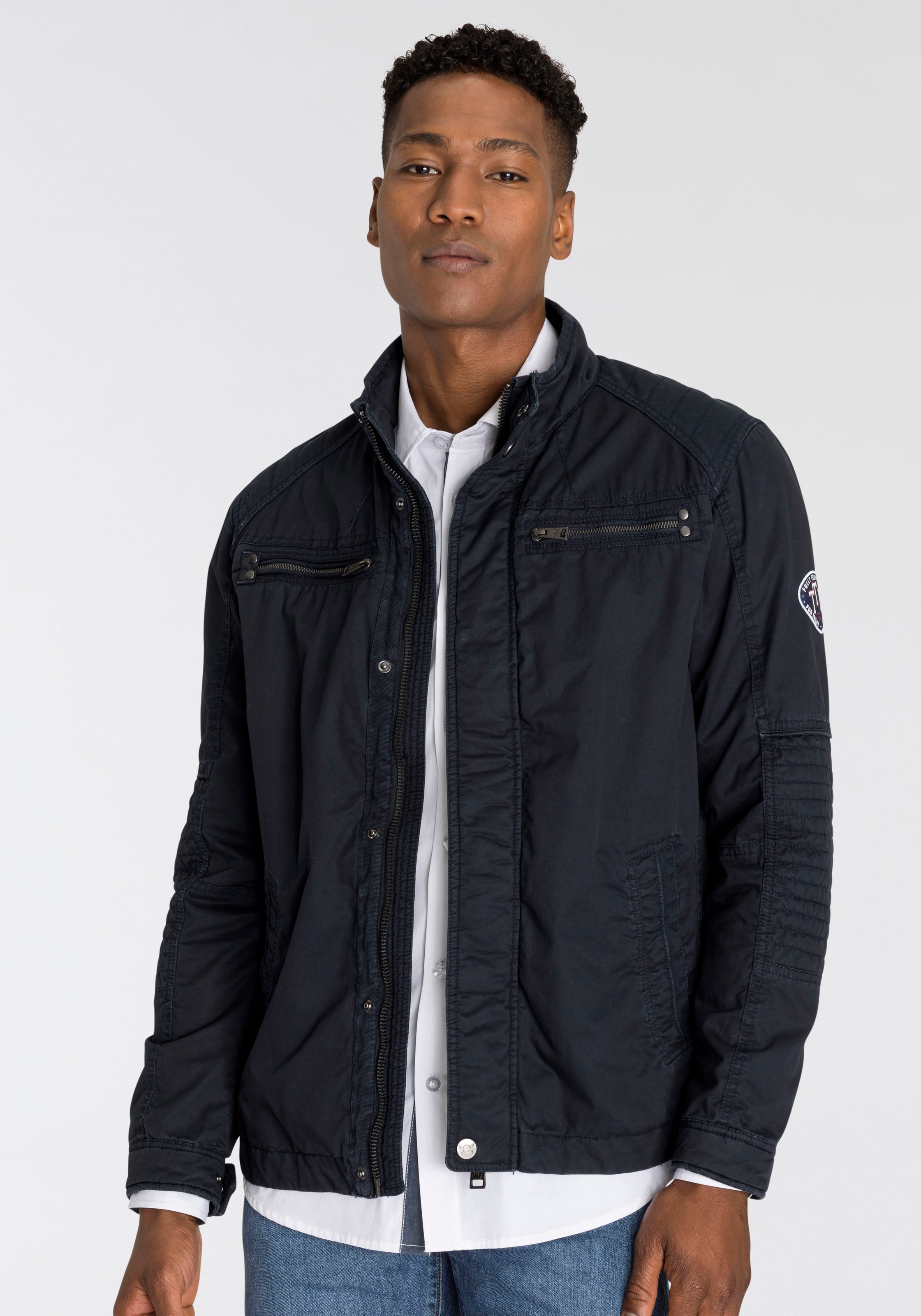 Image of TOM TAILOR Polo Team Fieldjacket, mit Logobadge bei Ackermann Versand Schweiz