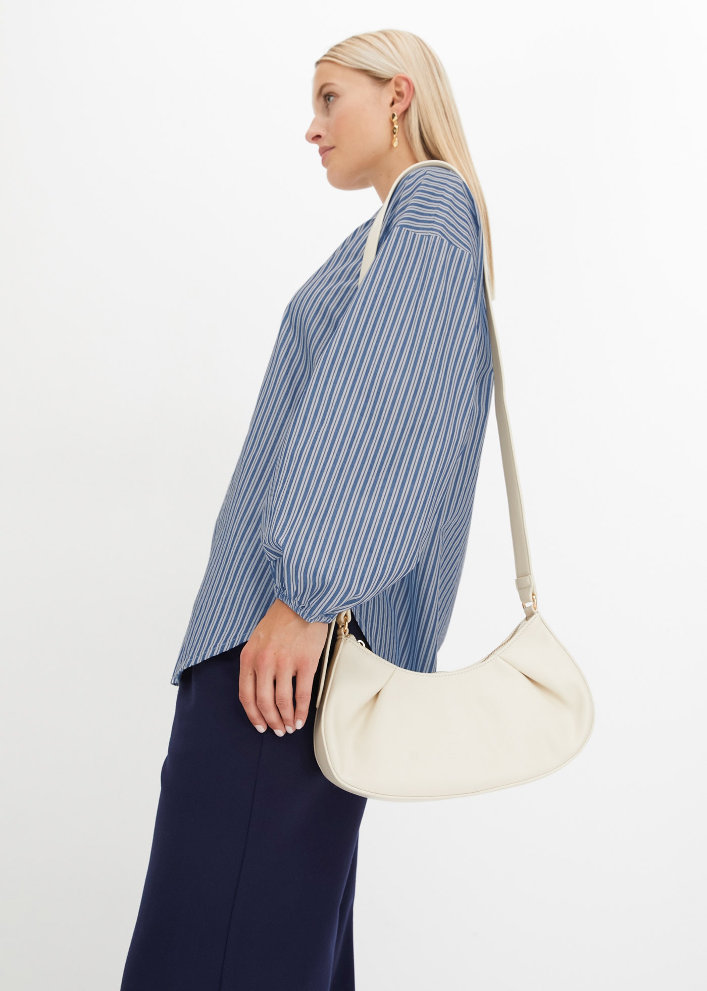 bonprix Langarmbluse »Oversize-Bluse aus reiner Baumwolle« Oversize-Bluse aus reiner Baumwolle