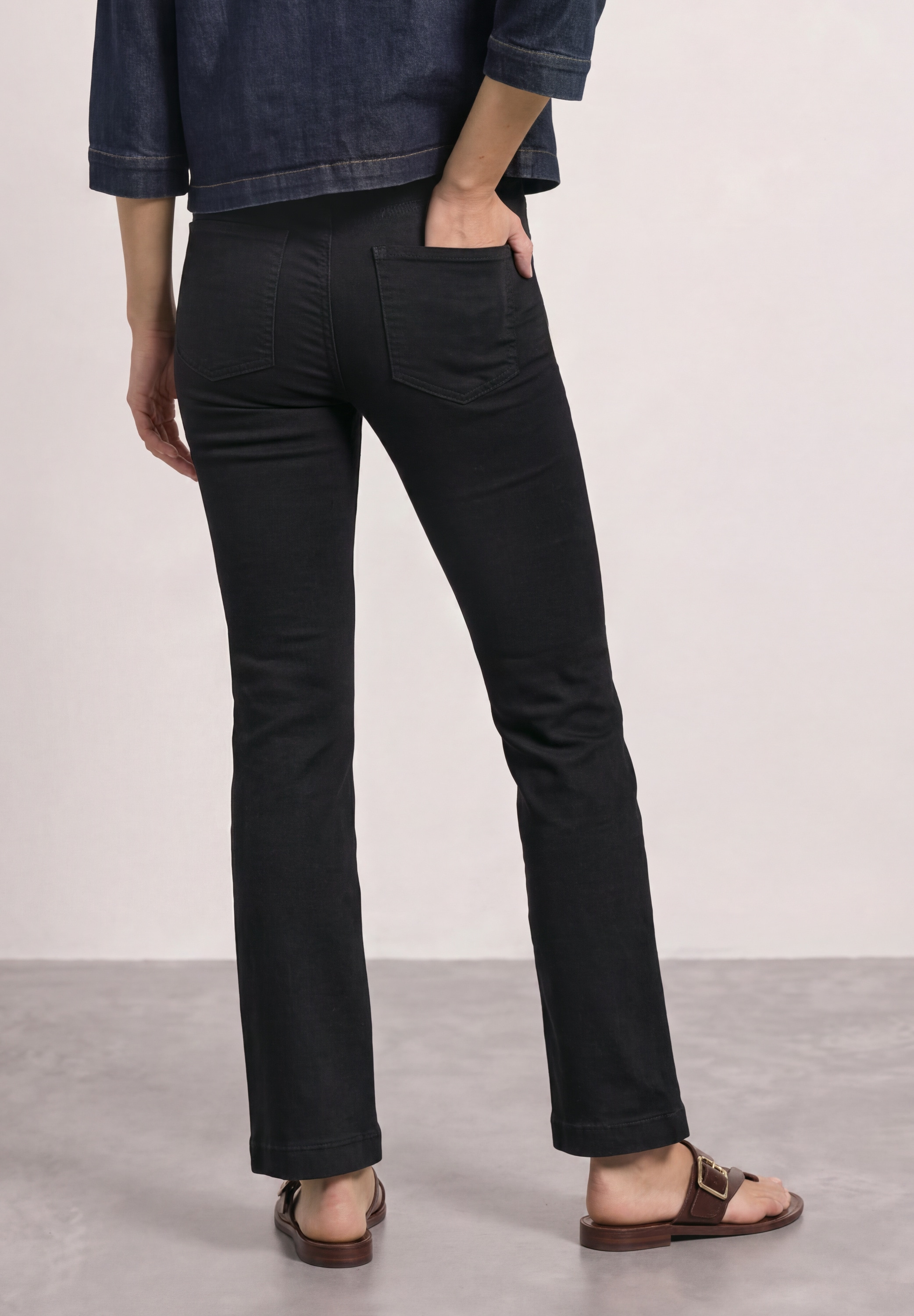 STREET ONE Bootcut-Jeans »Style Blaire« mit Stretch / Slim Fit