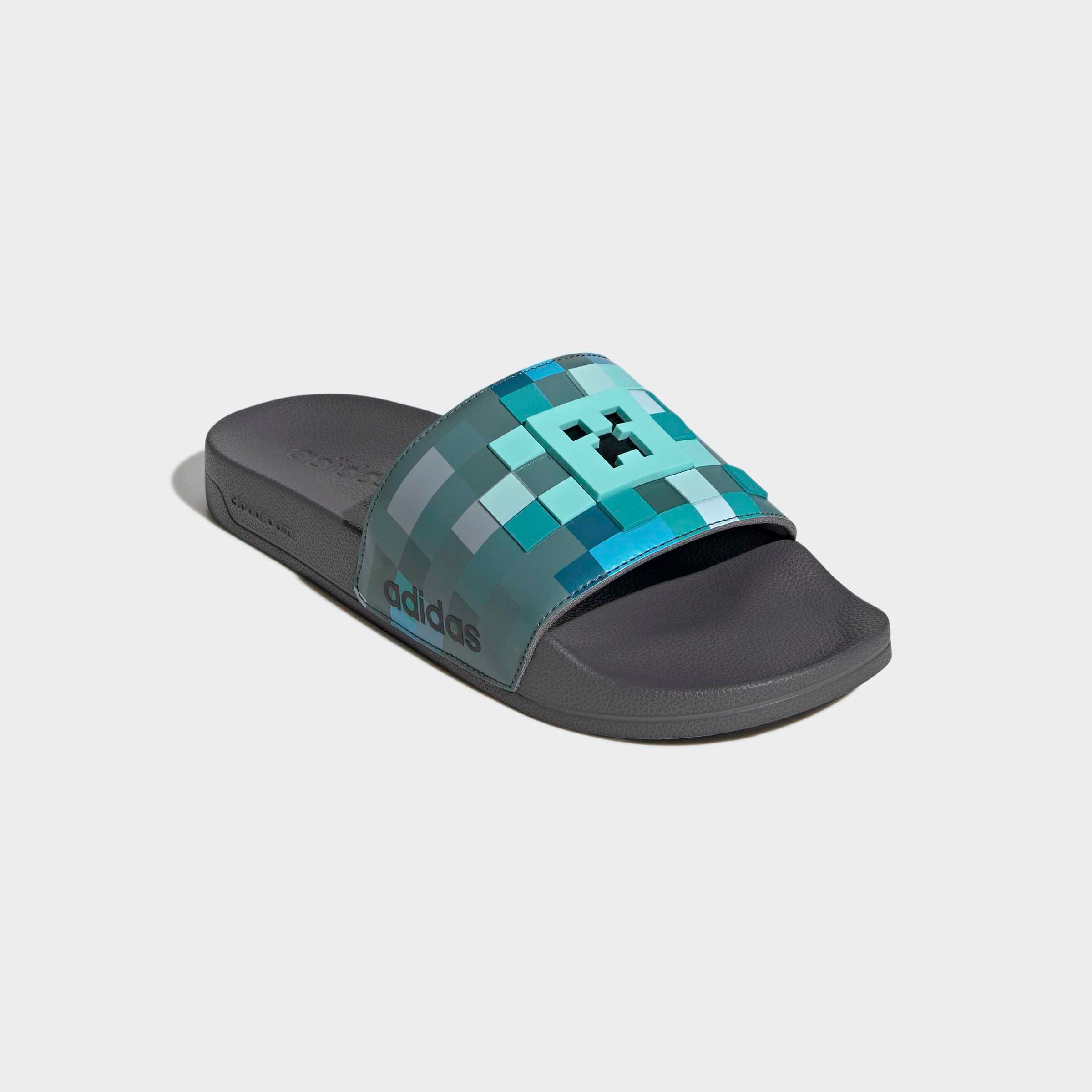 Image of adidas Sportswear Badesandale "ADILETTE SHOWER MINECRAFT BADESCHLAPPEN"