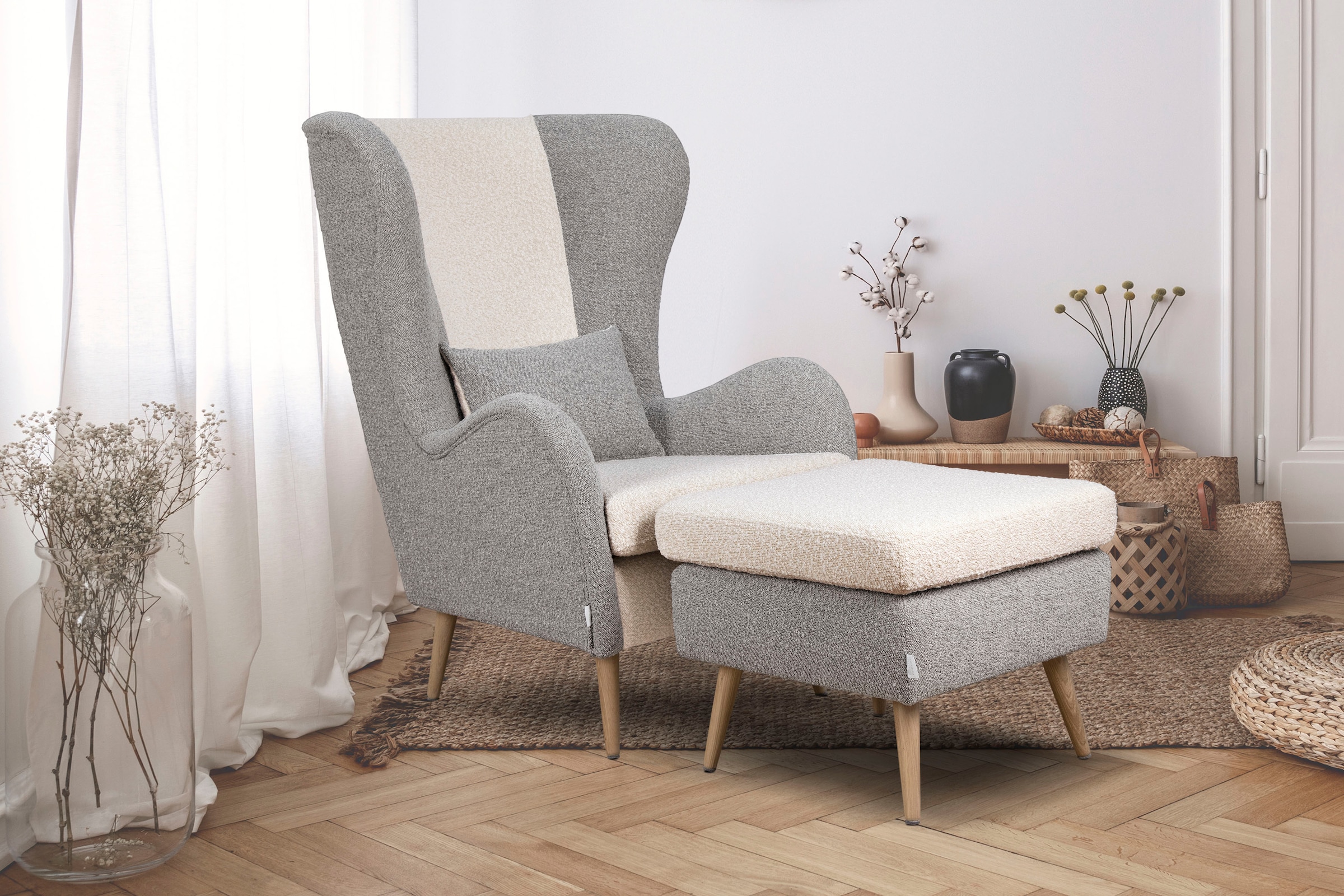 Guido Maria Kretschmer Home&Living Sessel »Salla Bezug Bouclé oder Struktur fein, Ohrensessel«, wahlweise mit oder ohne Hocker; grosser Sessel: Masse B/T/H: 78/94/118cm