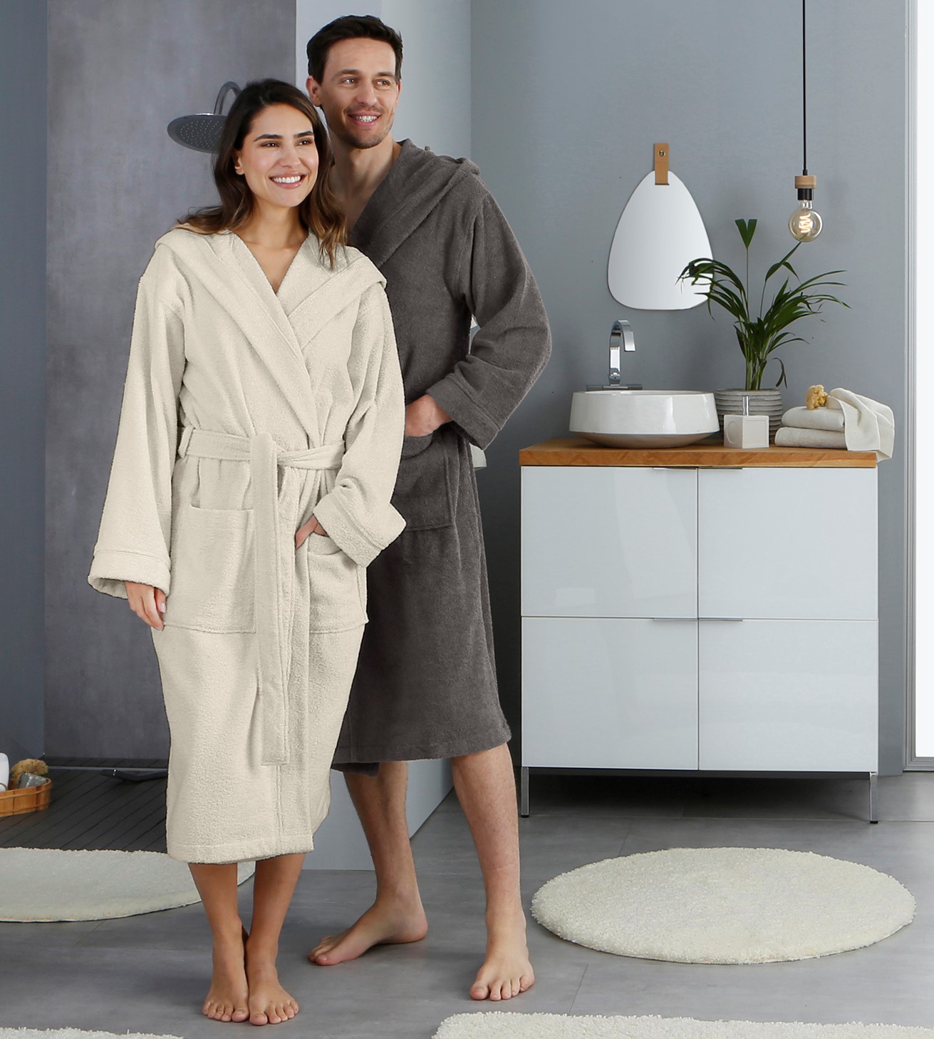 Unisex-Bademantel »Sanremo«, (1 St.), mit Taschen, Damen & Herren Bademäntel, S-3XL