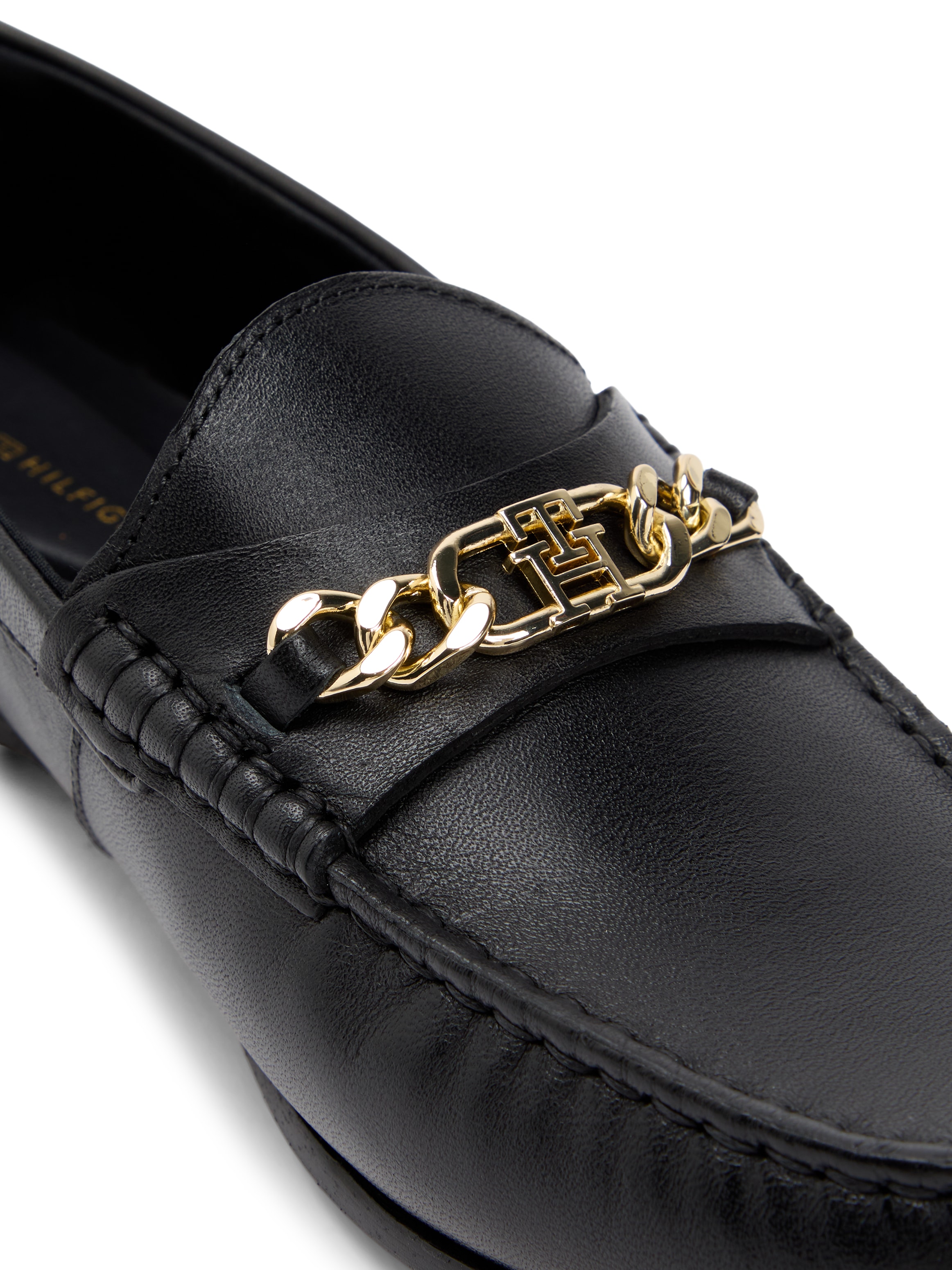 Tommy Hilfiger Loafer »TH CHAIN LEATHER LOAFER«  Chaussure business, slipper, chaussure à enfiler avec chaîne décorative dorée