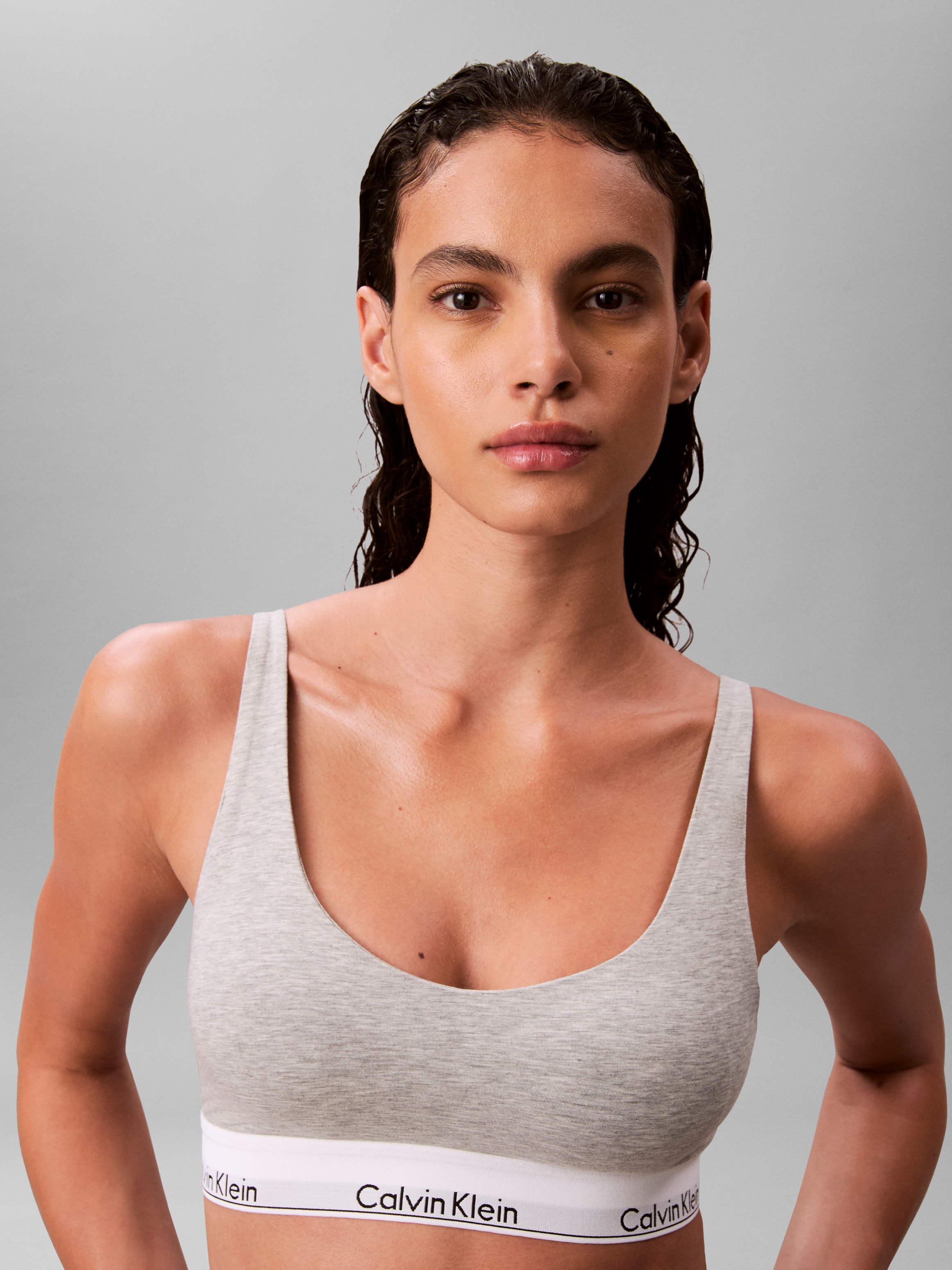 Calvin Klein Underwear Soutien-gorge à bretelles »LIGHTLY LINED BRALETTE« Mit elastischem Saum