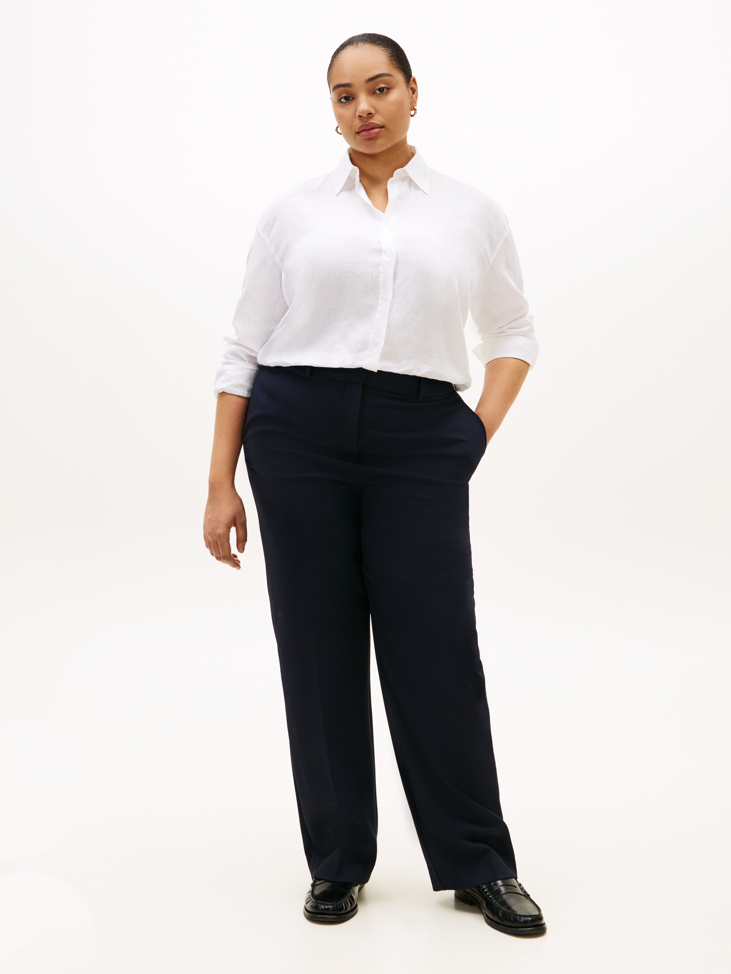 Tommy Hilfiger Curve Blouse à manches longues »CRV ESS LINEN ROUND HEM SHIRT« en grandes tailles, oversize