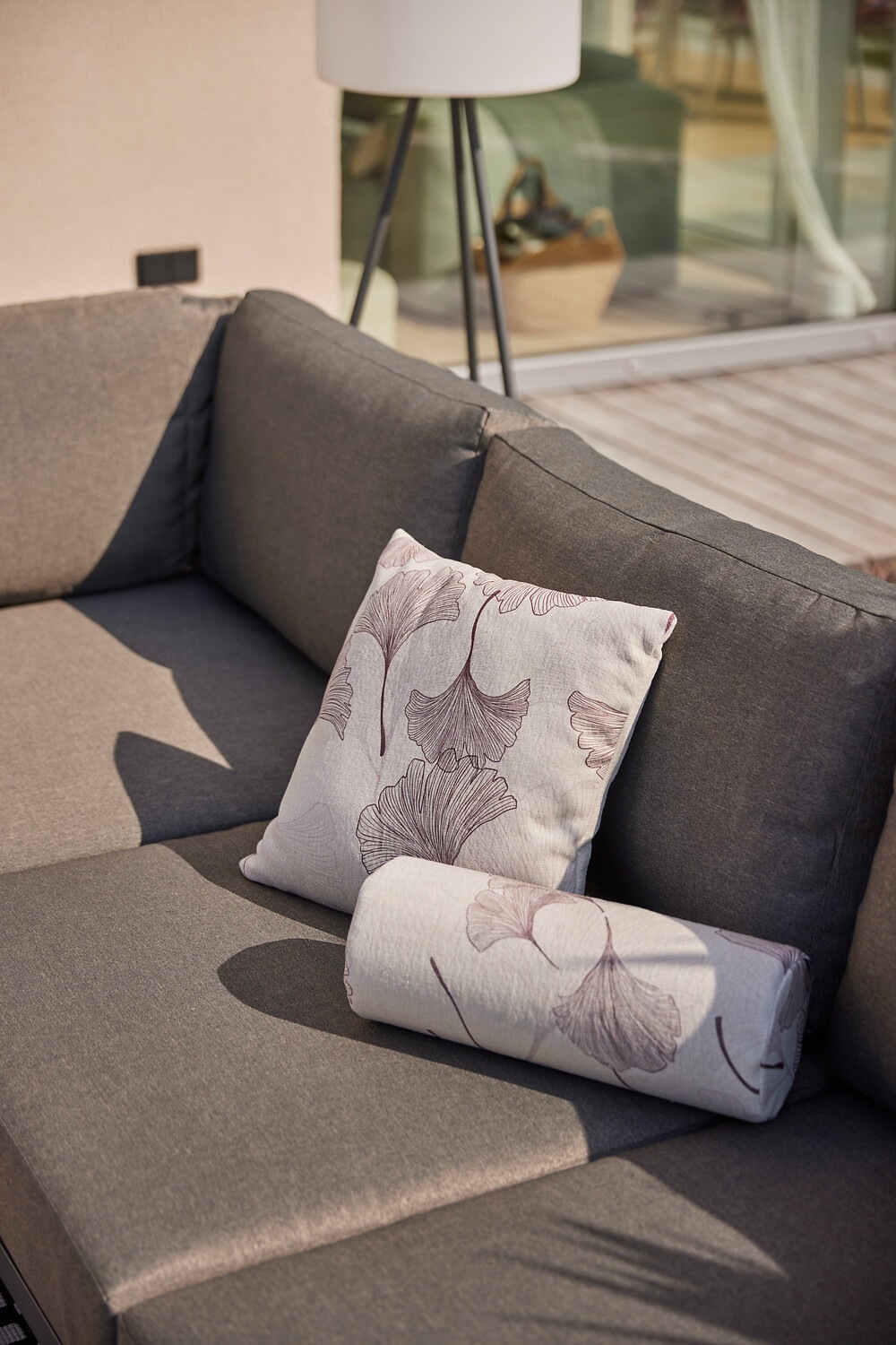 done. Nackenrolle "GINKGO" Bedruckt