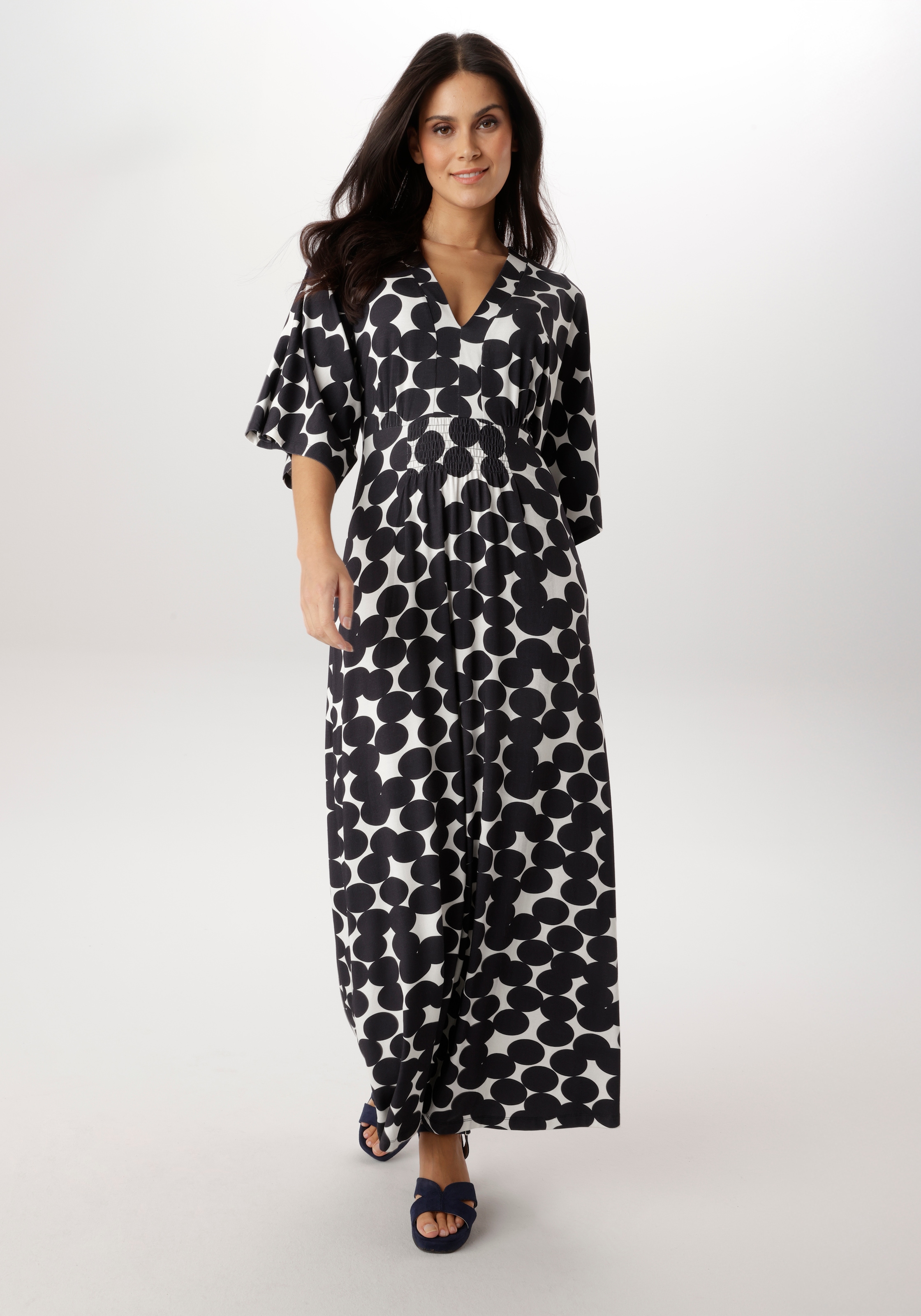 Image of Aniston SELECTED Maxikleid mit weiten, 3/4-langen Ärmeln - NEUE KOLLKETION