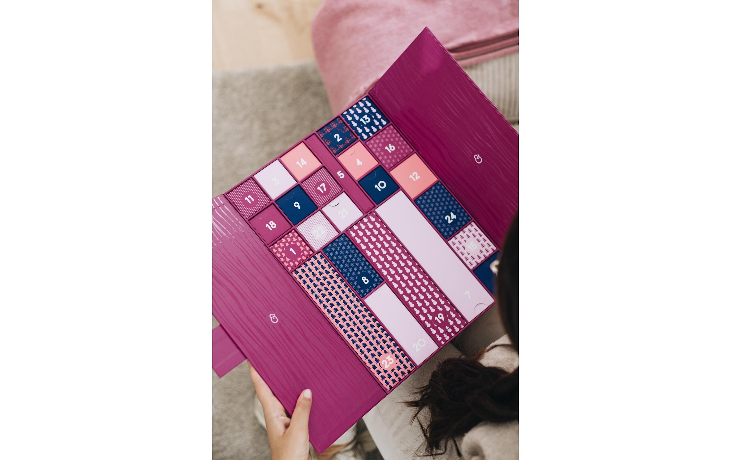 AVA & MAY Calendrier de l'Avent »MAY mit Miniprodukten« Pas de recommandation d'âge disponible