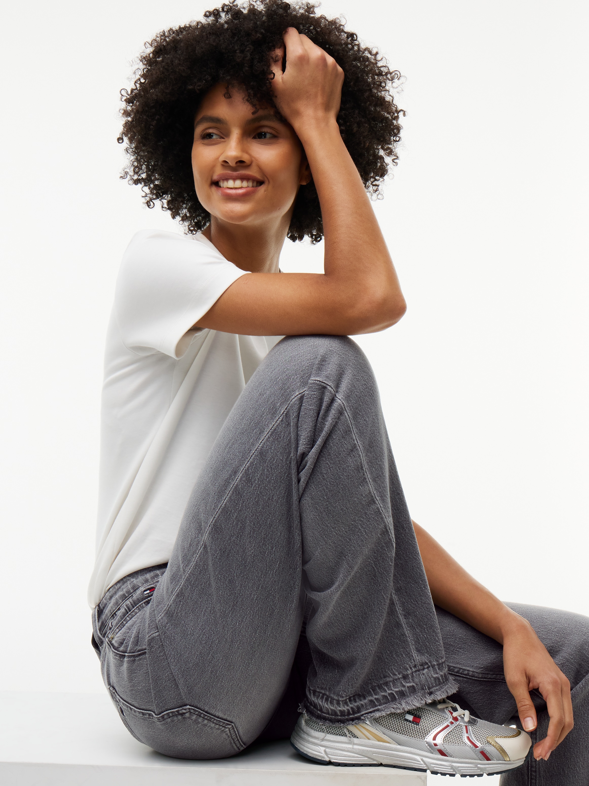 Tommy Jeans Straight-Jeans »LAYLA HIGH RISE STRAIGHT DJ0177« Baumwollmischung,  straight fit