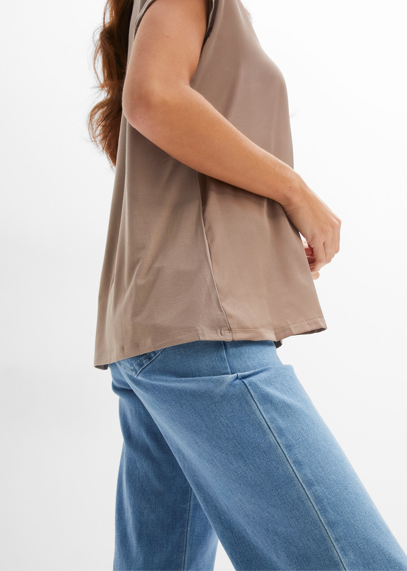 bonprix Blusenshirt Oversize Passform, Kurzarm, Vorderteil aus Satin