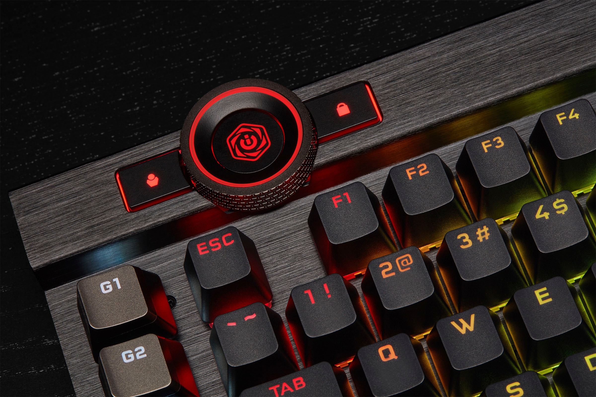 Corsair Gaming-Tastatur »K100 CORSAIR OPX«, (Handgelenkauflage-USB-Anschluss-Lautstärkeregler-Makro-Tasten-ausklappbare Füsse-Ziffernblock)