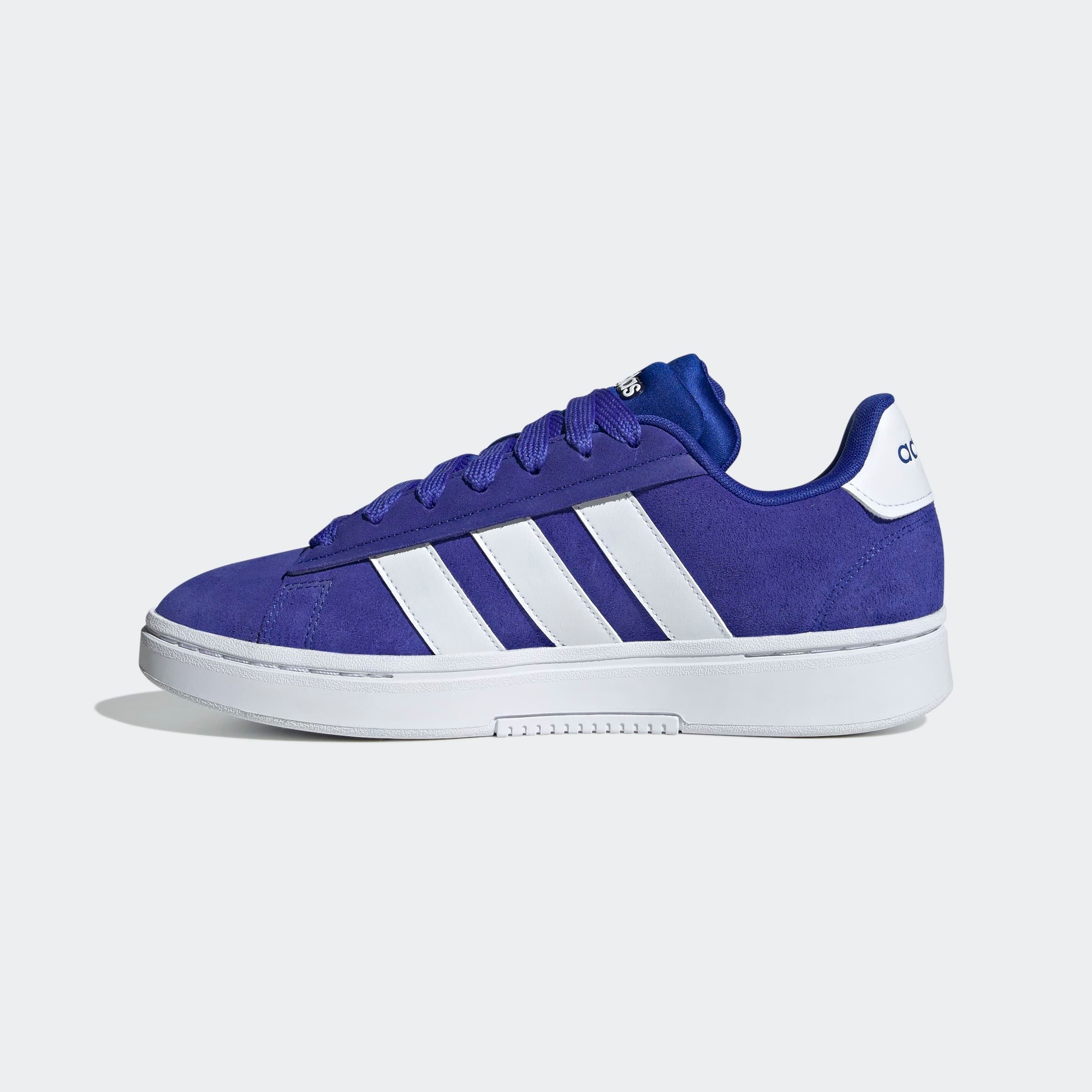 adidas Sportswear Sneaker »GRAND COURT ALPHA«  Design inspiriert vom adidas Campus 00