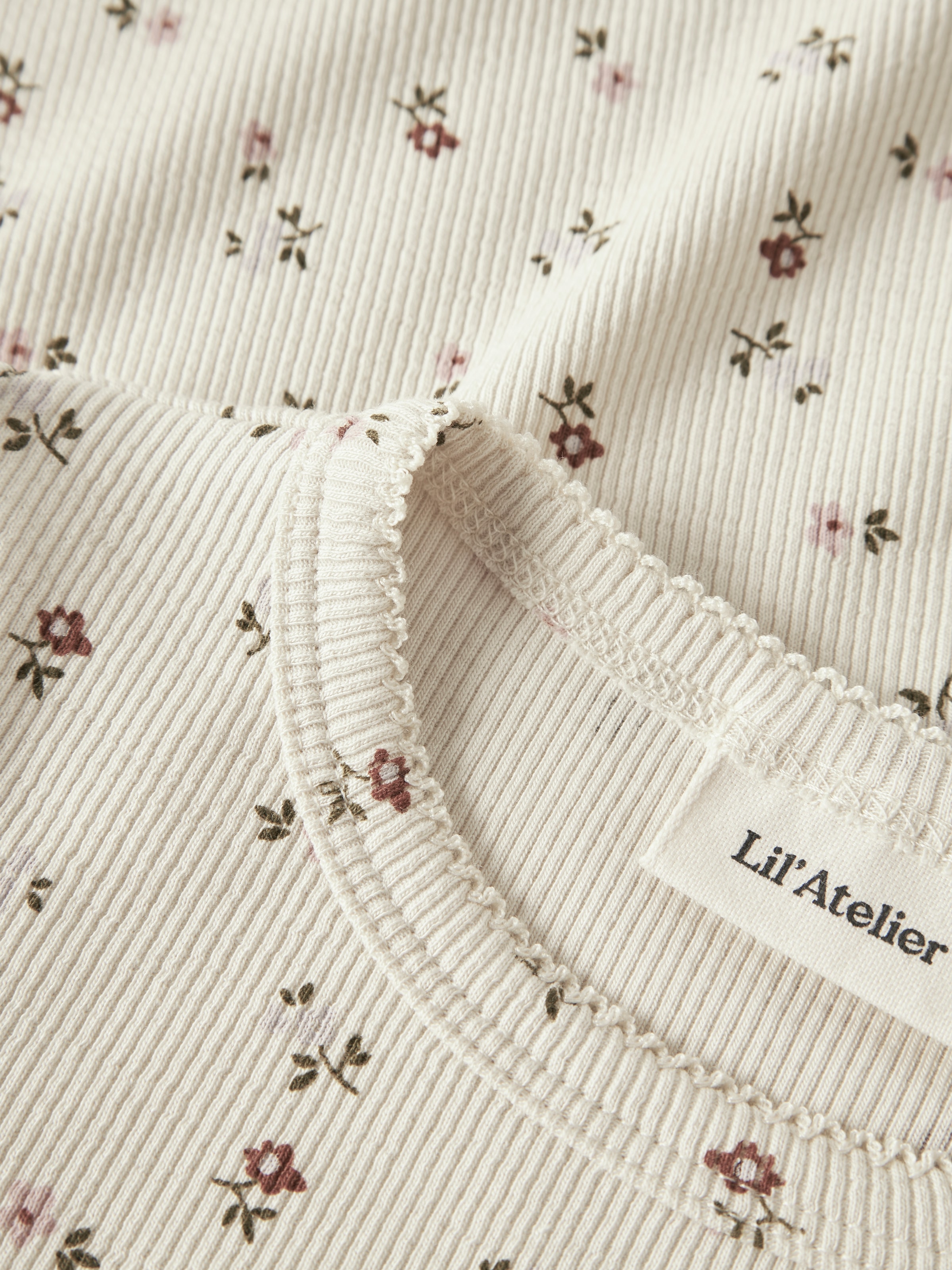 Lil' Atelier T-shirt à manches longues »NMFGAGO LS SLIM TOP LIL NOOS« weiche Jersey Rippqualität