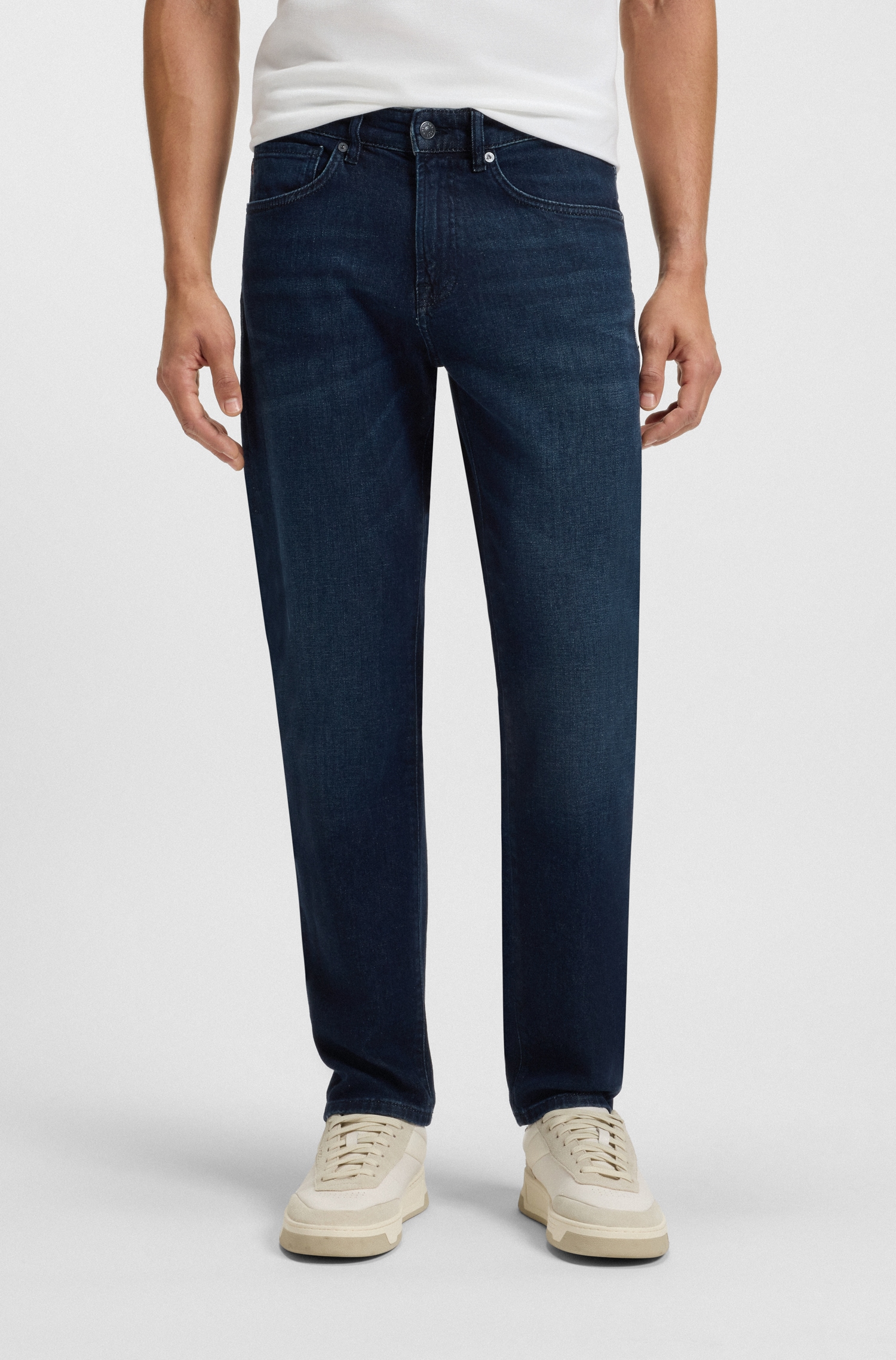 Image of BOSS ORANGE Tapered-fit-Jeans "ONYX" in 5-Pocket-Form, komfortabler Stretch-Denim
