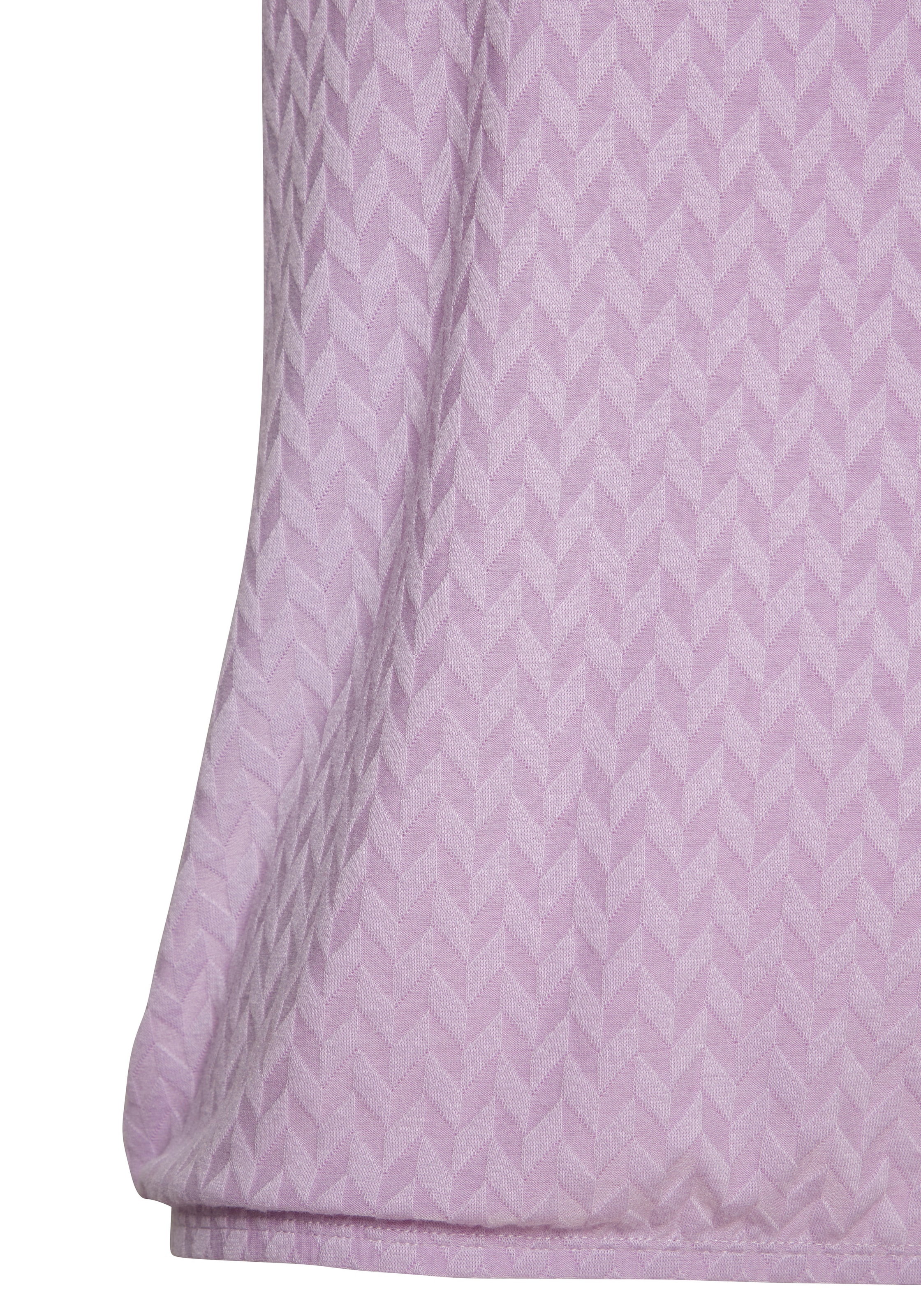 Vivance Kurzarmshirt »mit modischem Jacquard-Muster« aus hochwertiger Qualität mit Viskose