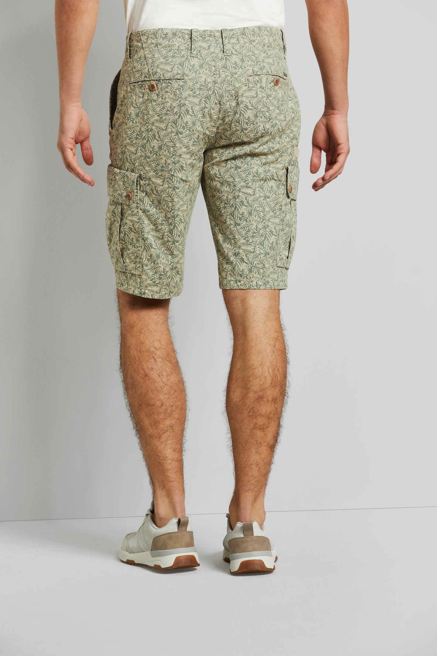 bugatti Bermudas, mit verschiedenen Taschenlösungen